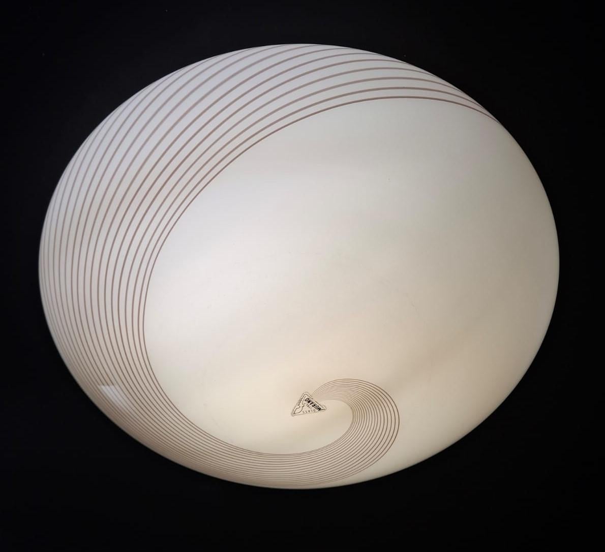 Murano Spiral Flush Mount In Good Condition In Los Angeles, CA