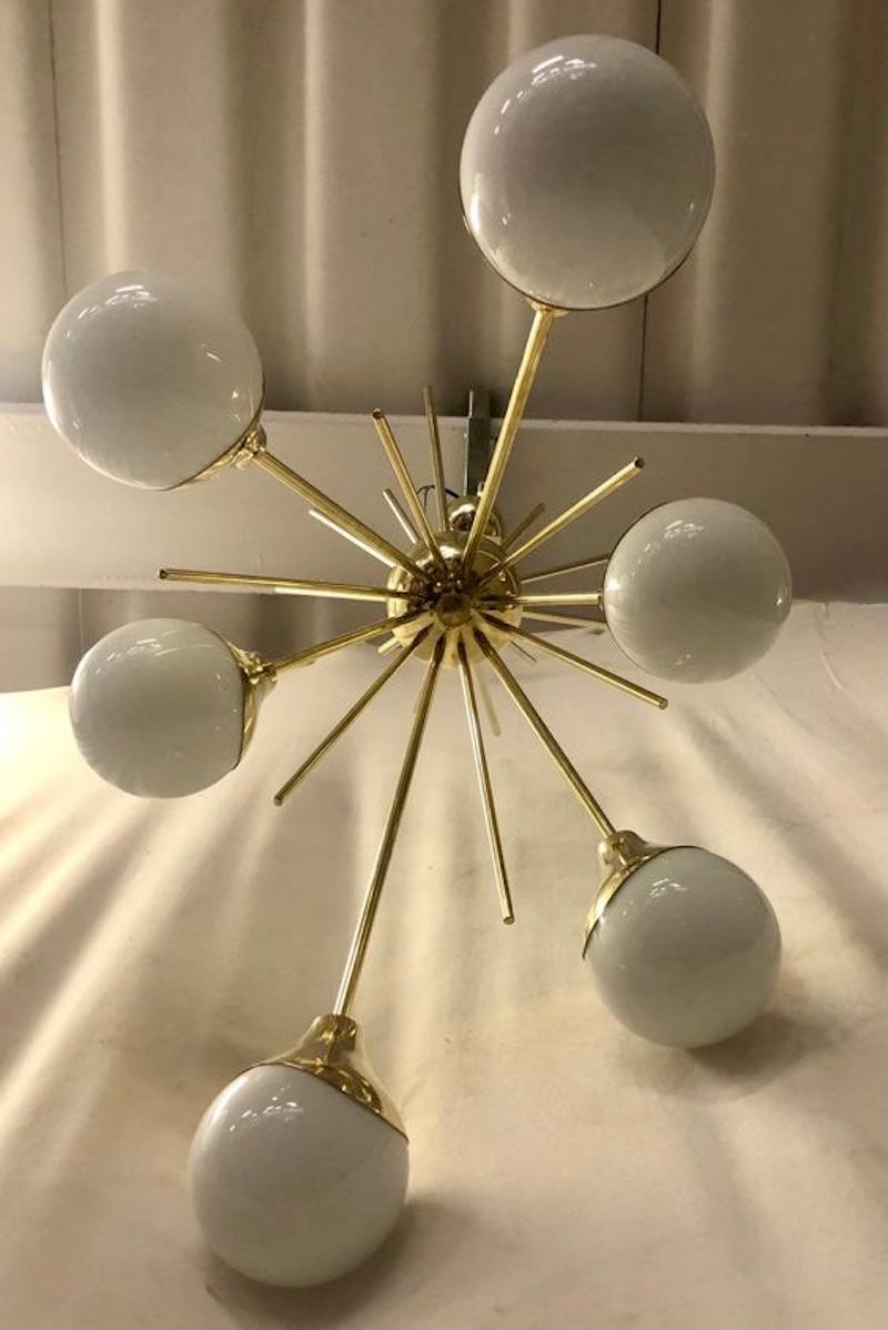 Murano Sputnik Art Glass and Brass Midcentury Chandelier and Pendant, 1970 In Good Condition For Sale In Rome, IT