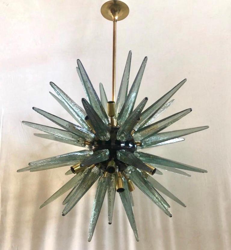 Lampadario e pendente in vetro artistico Sputnik di Murano color acquamarina, 2020 In condizioni buone in vendita a Rome, IT