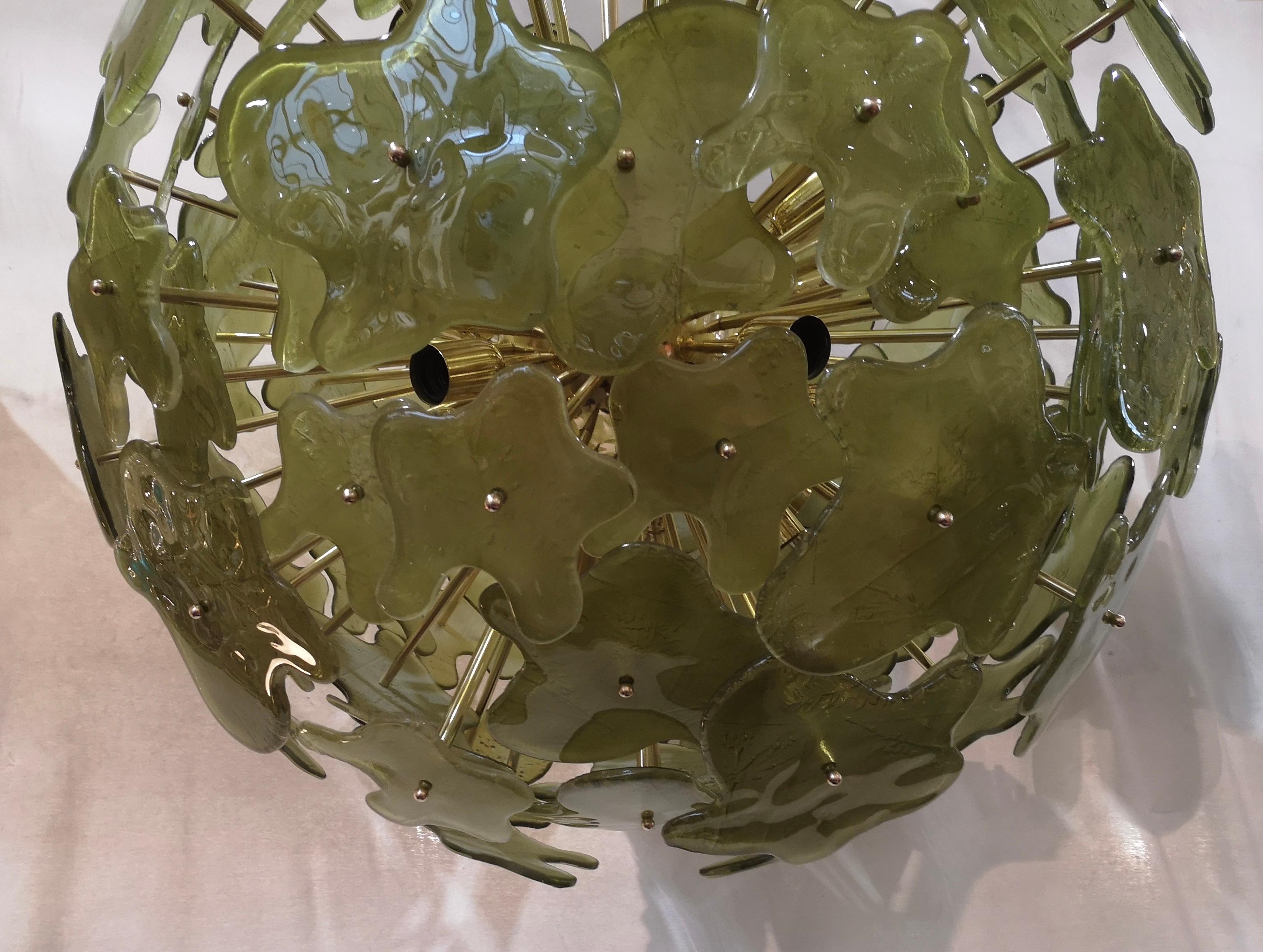 Murano-Sputnik-Kunstglas-Kronleuchter in Grün, Mitte des Jahrhunderts, 2000 im Zustand „Gut“ im Angebot in Rome, IT