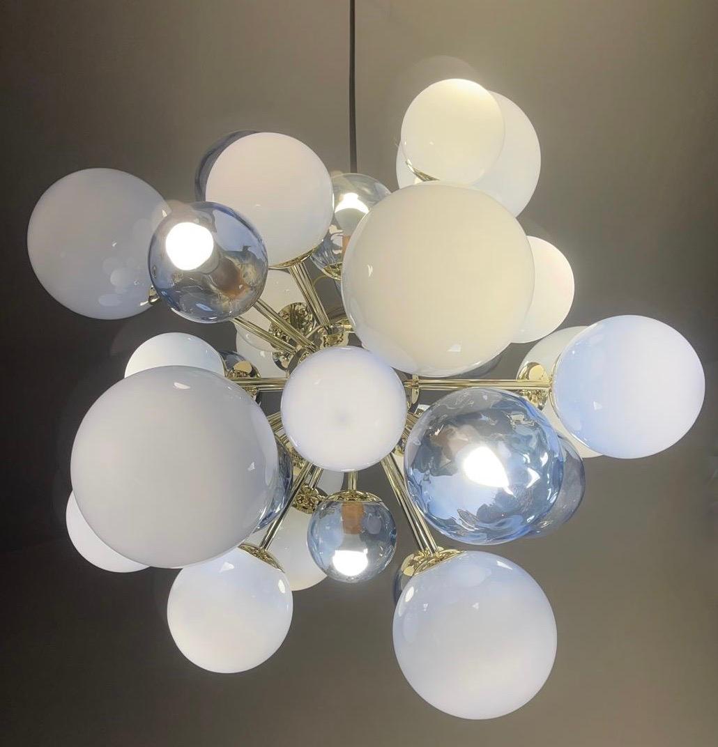 Murano Sputnik Pastel Light Blu Midcentury Chandelier and Pendant, 2000 (Moderne der Mitte des Jahrhunderts) im Angebot