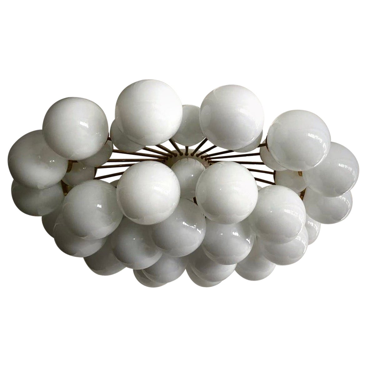 Lampadario e pendente MidCentury di Murano Sputnik in vetro artistico bianco e ottone, 2000