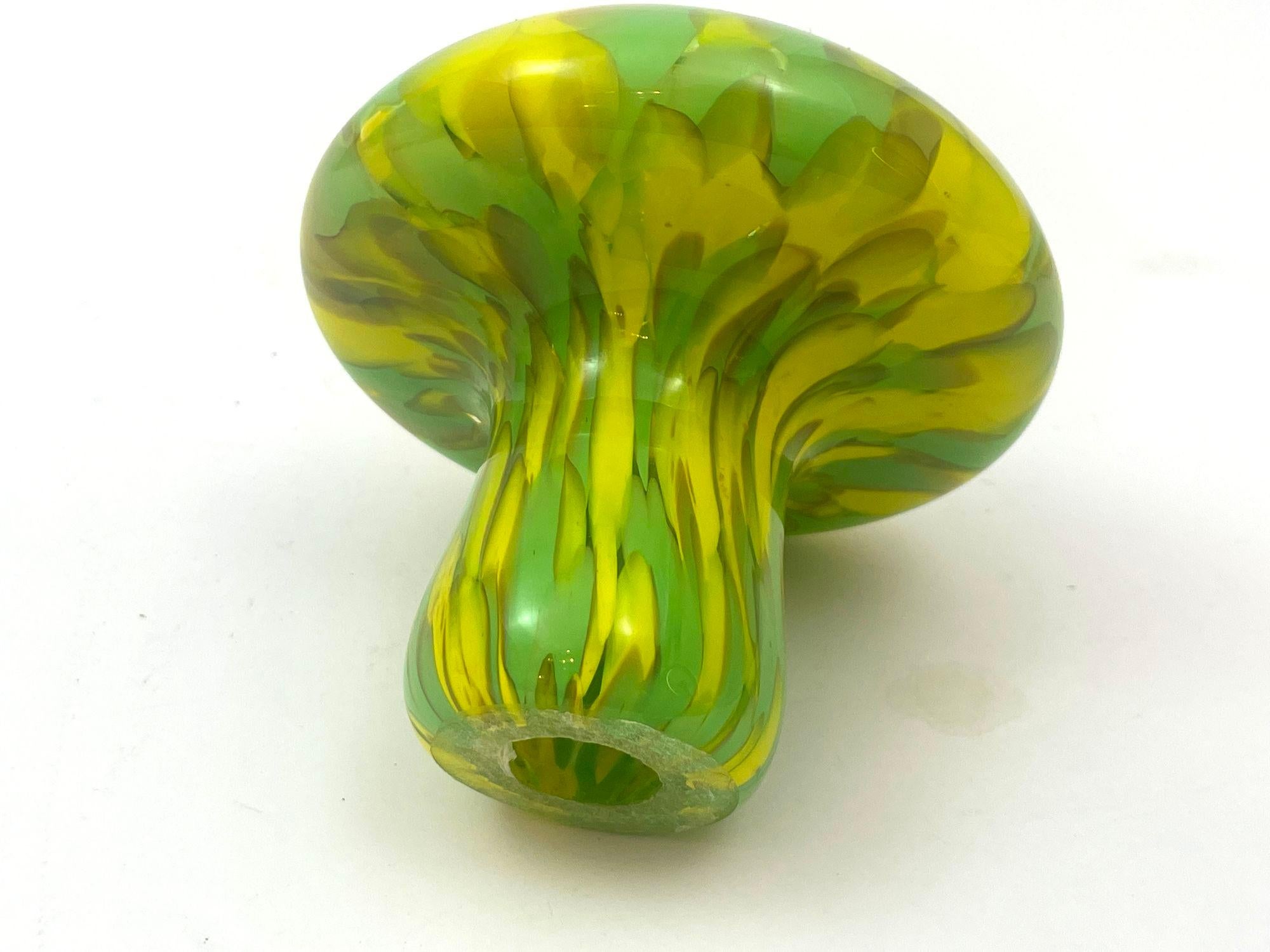 Murano Style Art Glass Mushroom Toadstool Paperweight Green and Yellow 1980s For Sale 2