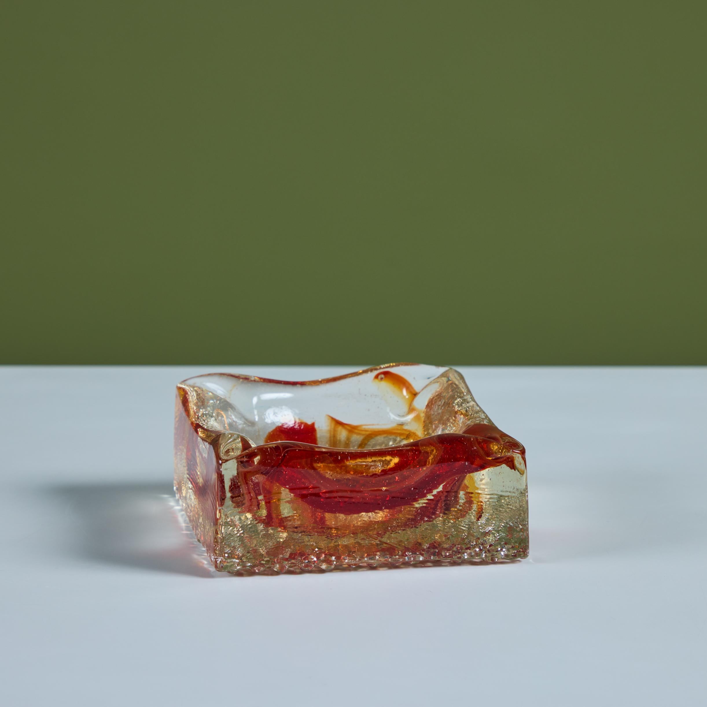 Cendrier en verre de style Murano en vente 2