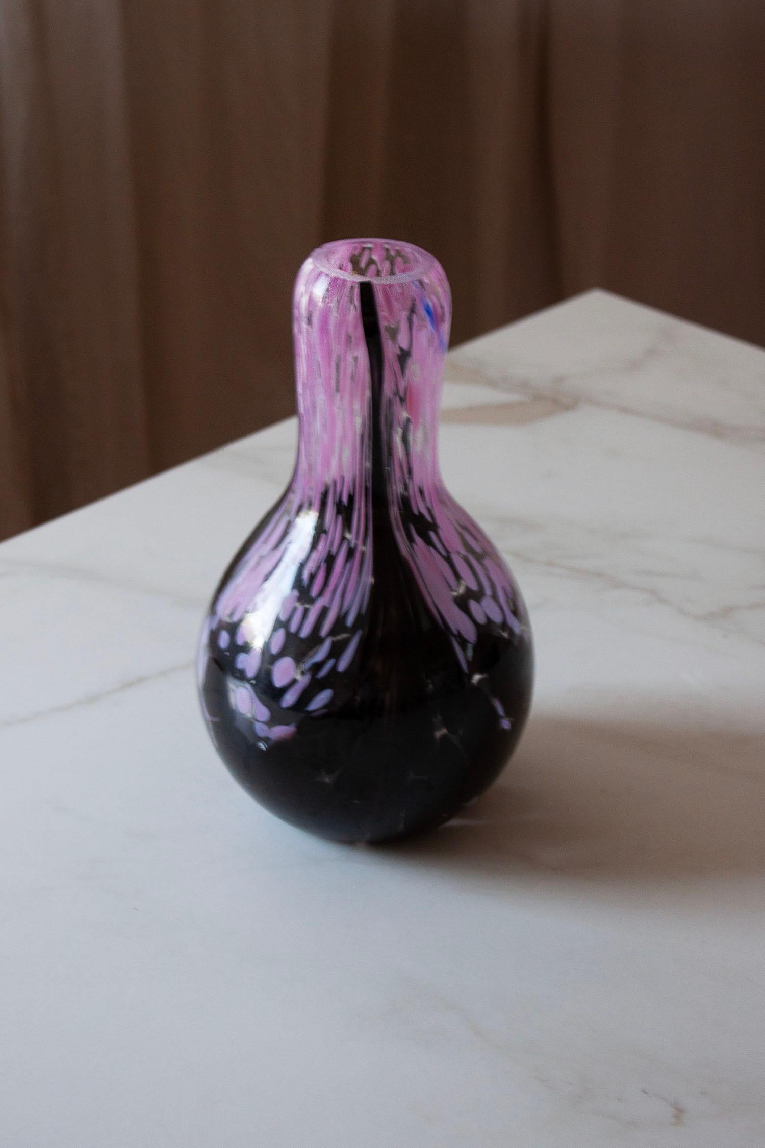 Modern Murano-Style Pink and Black Art Glass Vase For Sale