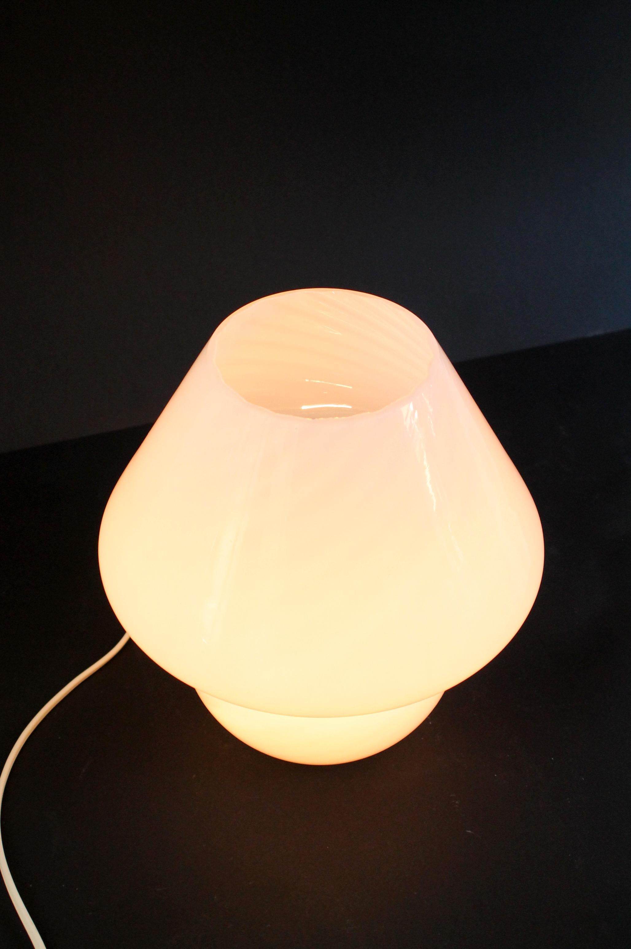 Hand-Crafted Murano Swirl Glass Desk Lamp by Venini Vetreria / Italy, 1960s, Gorgeous Piece For Sale