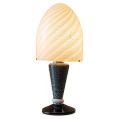 Lampe de table Murano à champignon tourbillonnant Design AGE, années 1970