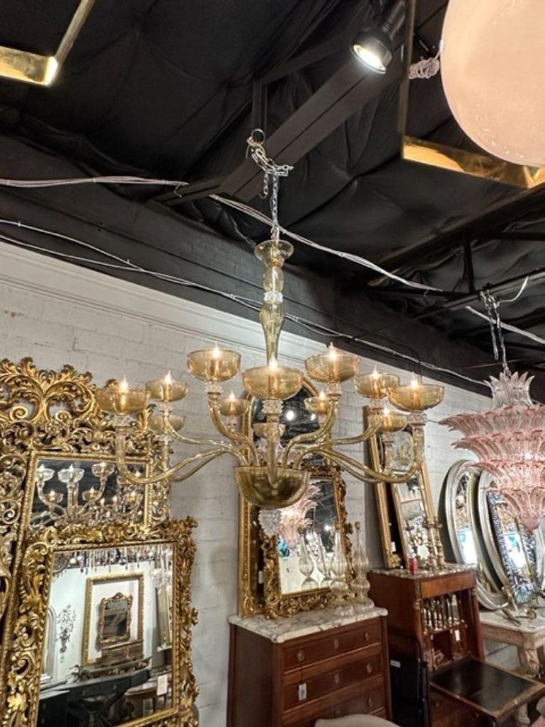 Murano Tabaco Glass Chandelier In Good Condition For Sale In Dallas, TX