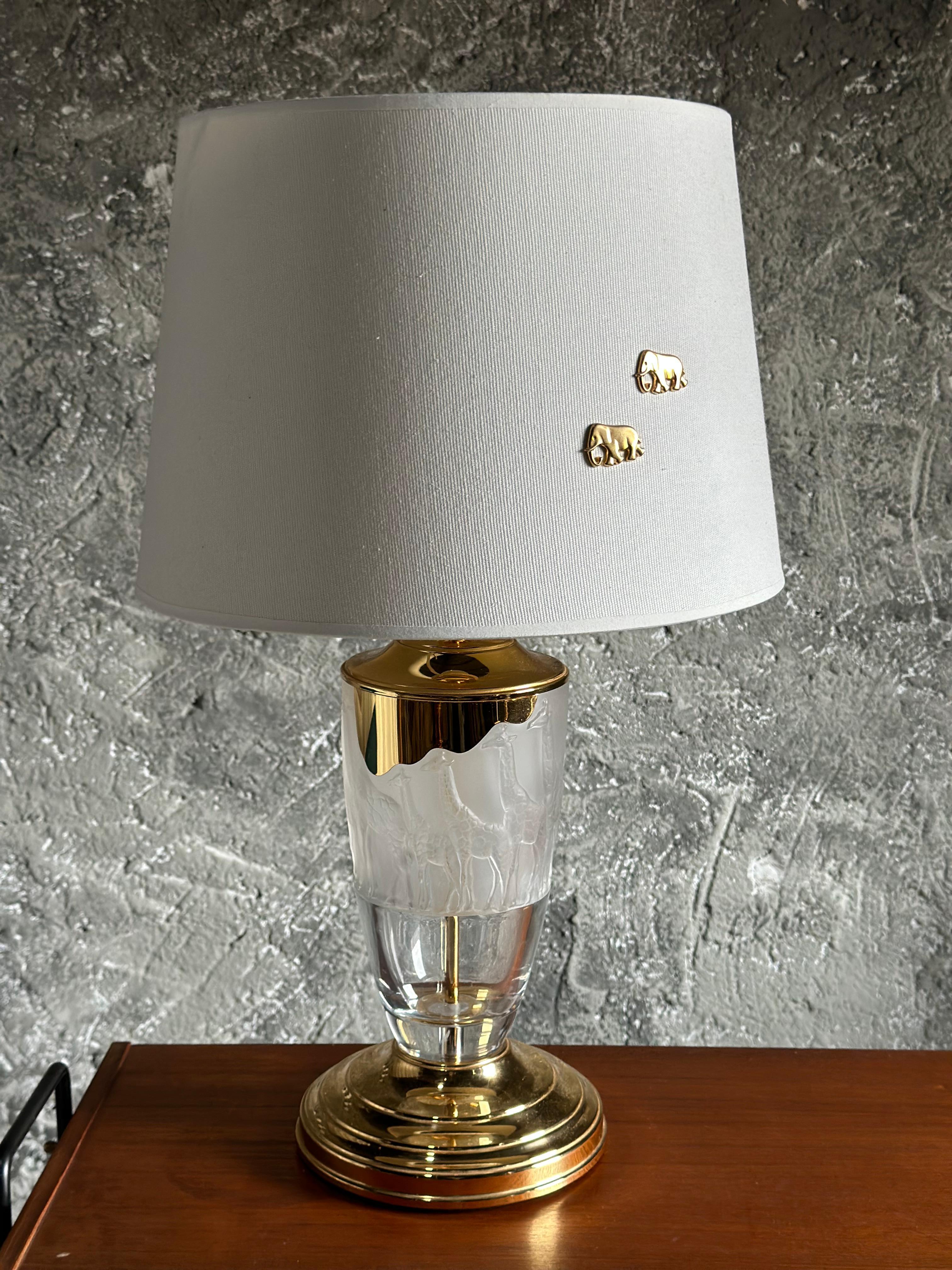 Lampe de table Murano, animal d'Afrique, laiton et verre. Italie années 1960 Bon état - En vente à Saarbruecken, DE