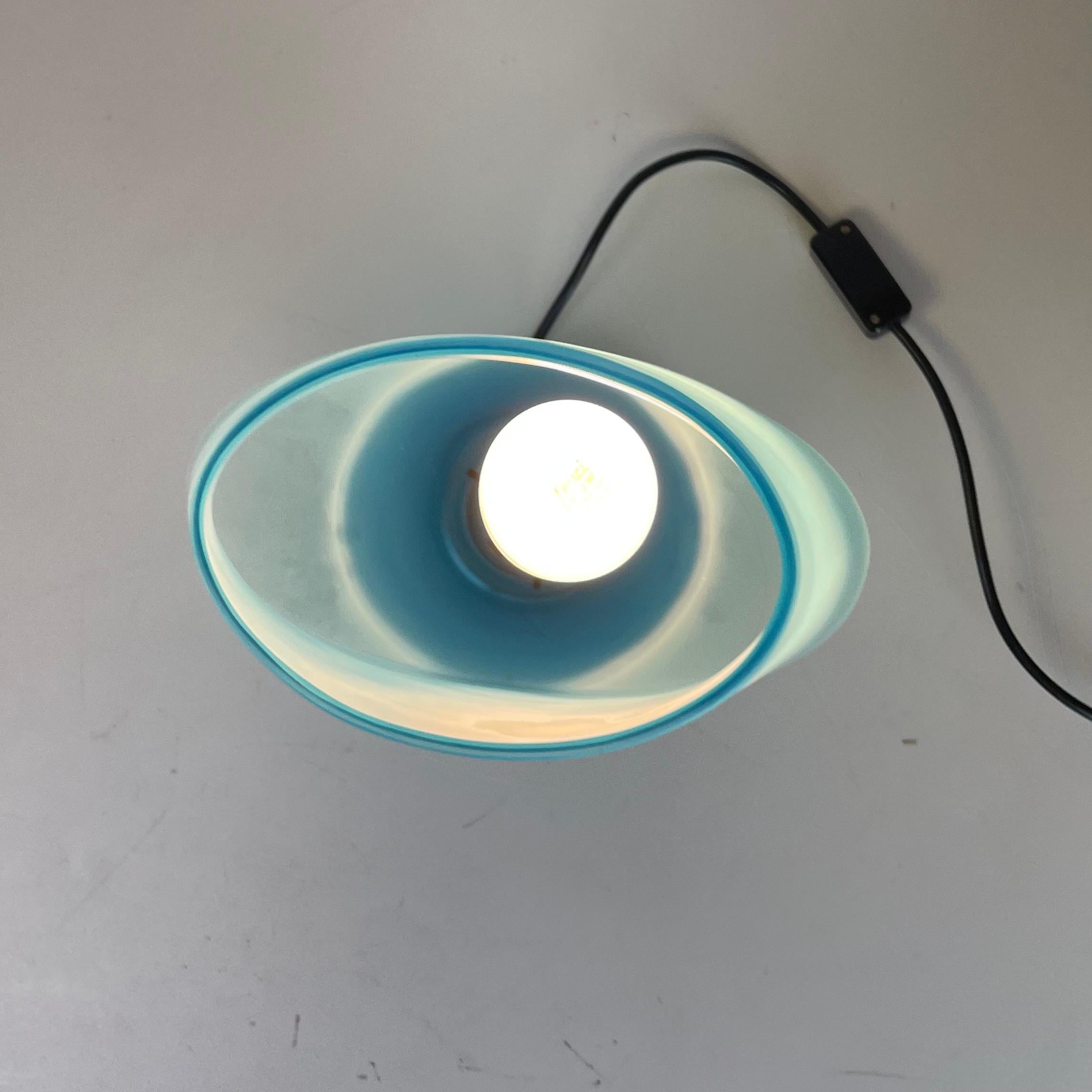 Lampe de table Murano attribuée à Mazzega, dans le style de D. A Style, années 1990 Bon état - En vente à Brussel, BE