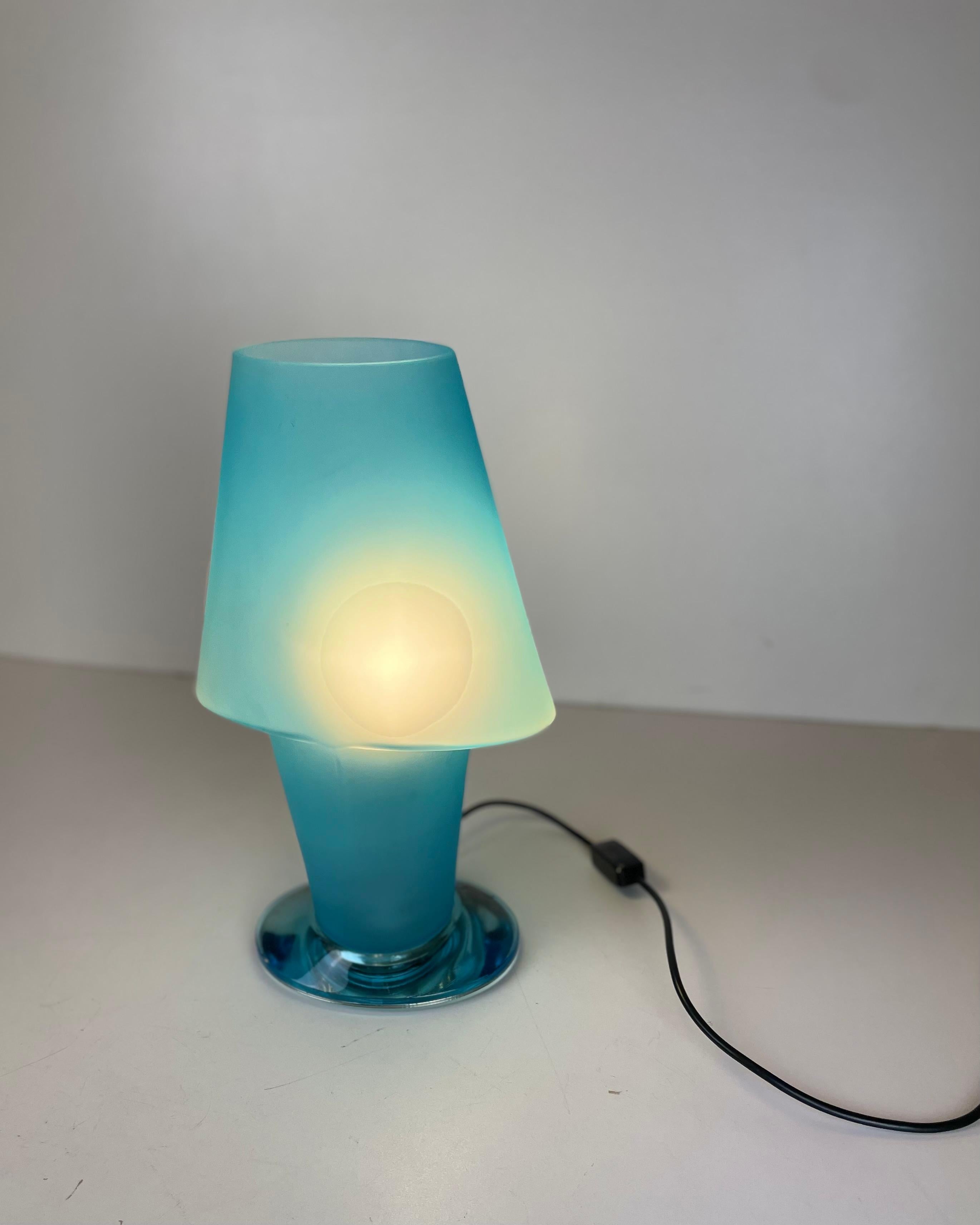 Fin du 20e siècle Lampe de table Murano attribuée à Mazzega, dans le style de D. A Style, années 1990 en vente