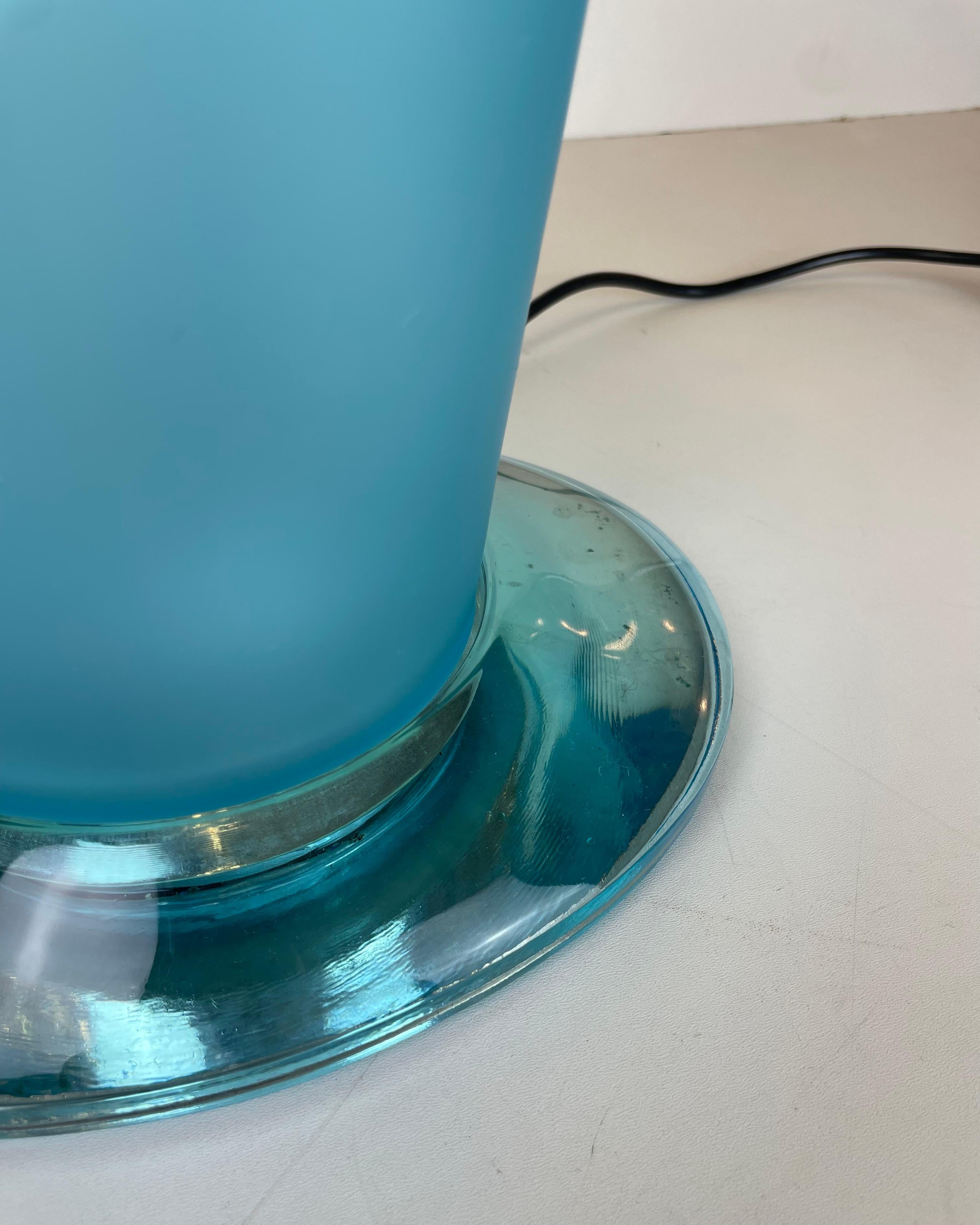 Verre Lampe de table Murano attribuée à Mazzega, dans le style de D. A Style, années 1990 en vente