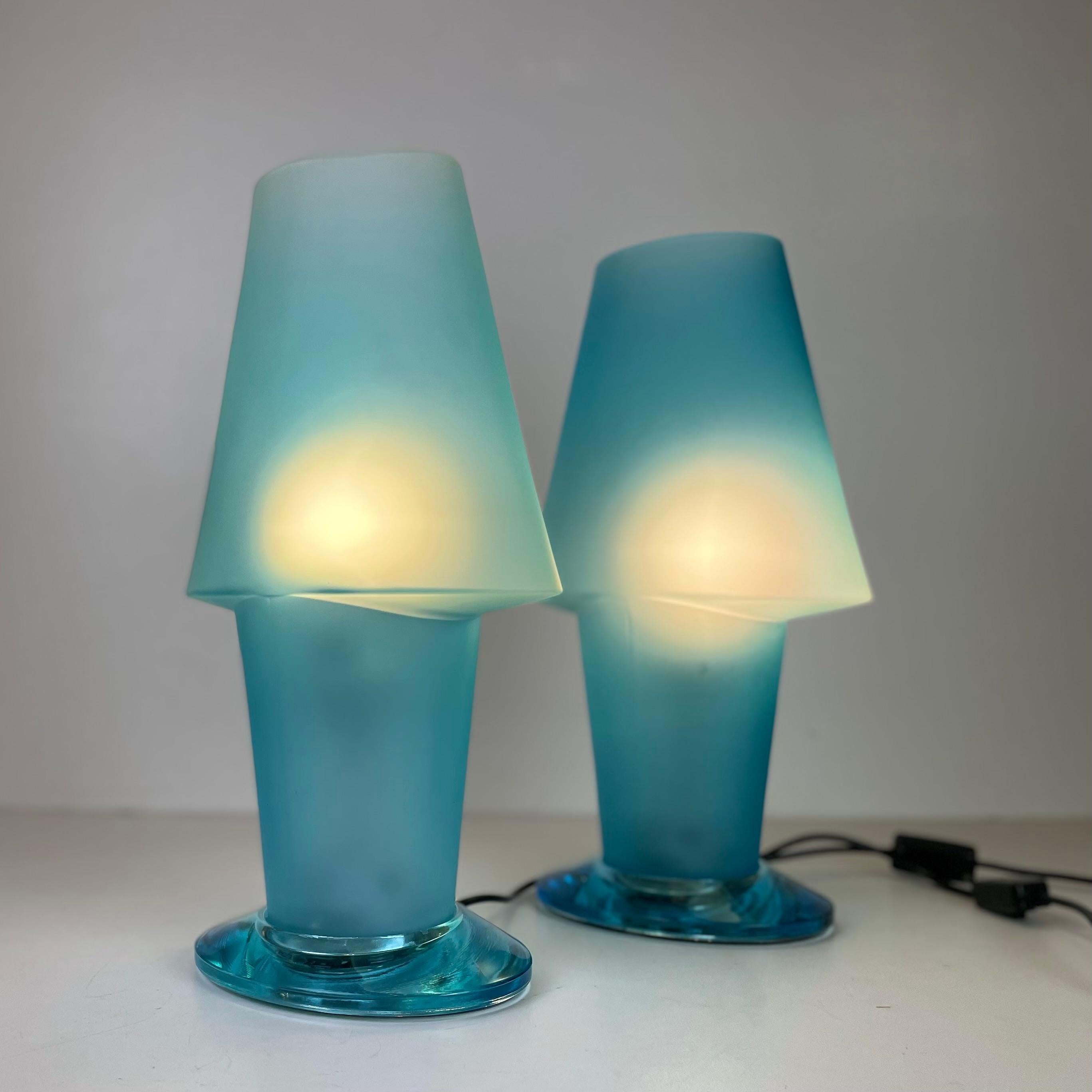 Verre Lampe de table Murano attribuée à Mazzega, dans le style de D. A Style, années 1990 en vente