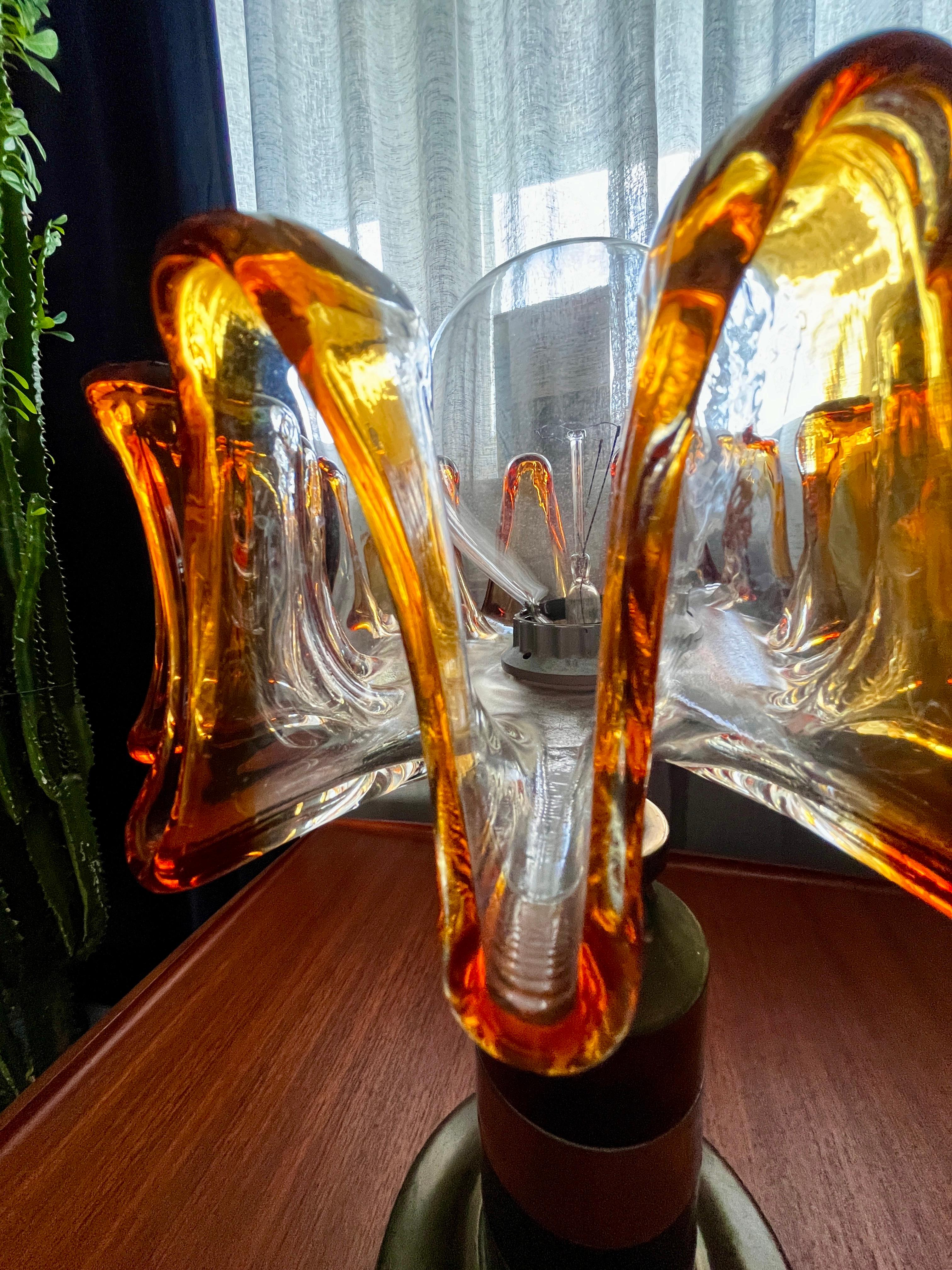 Mid-20th Century Murano table lamp for Mazzega For Sale