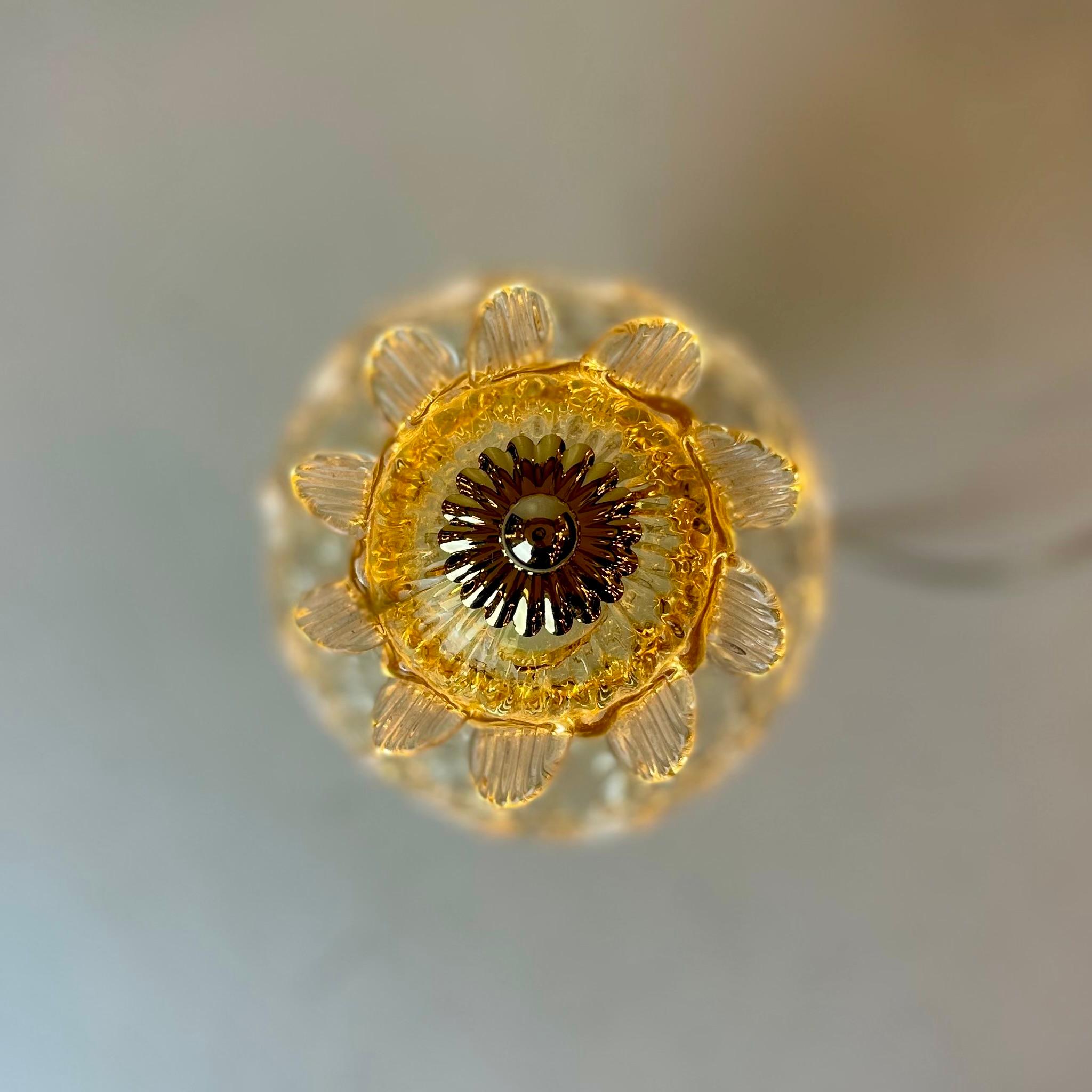 Murano Table Lamp in the style of Barovier & Toso, 1980s For Sale 4