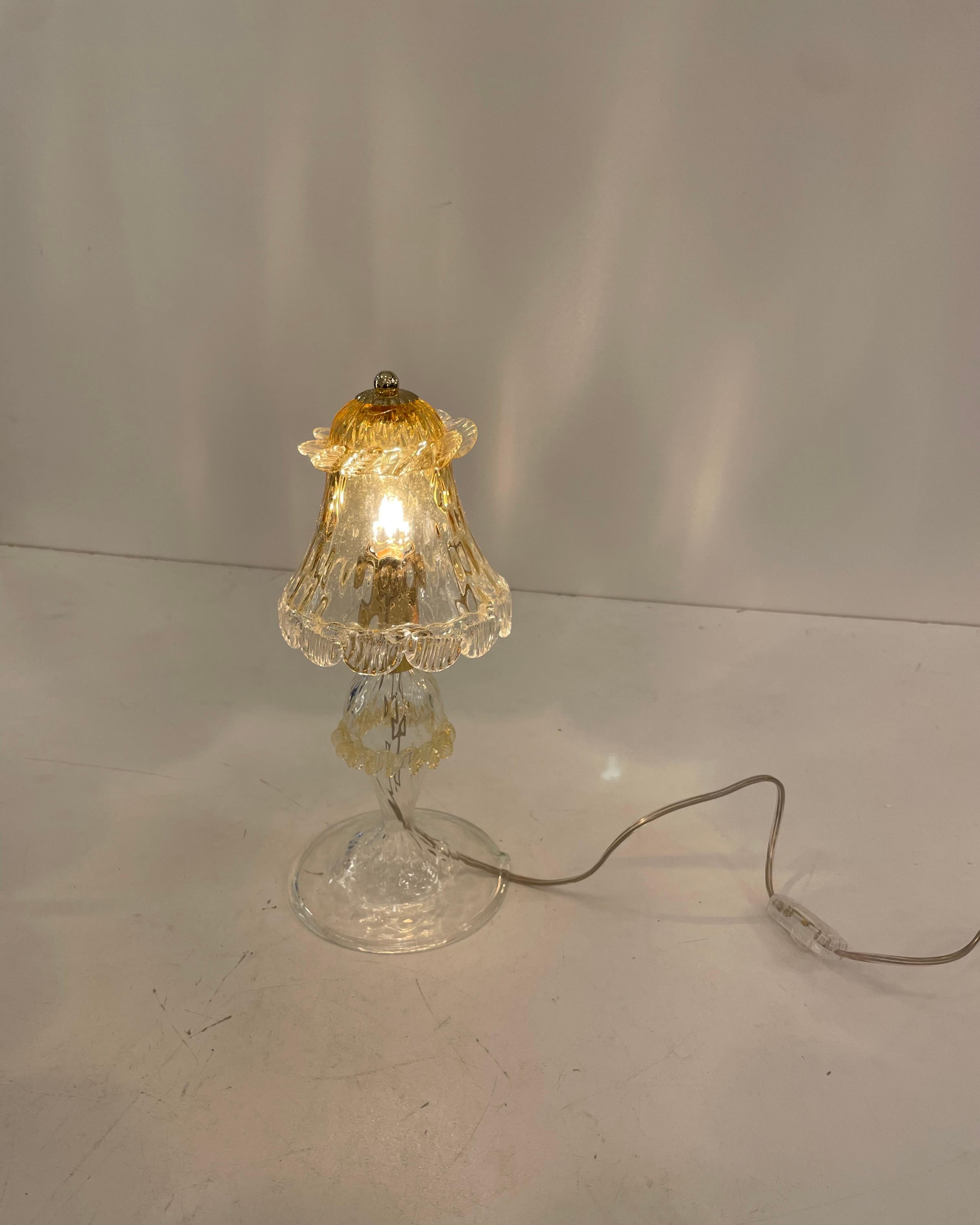 Murano Table Lamp in the style of Barovier & Toso, 1980s For Sale 9