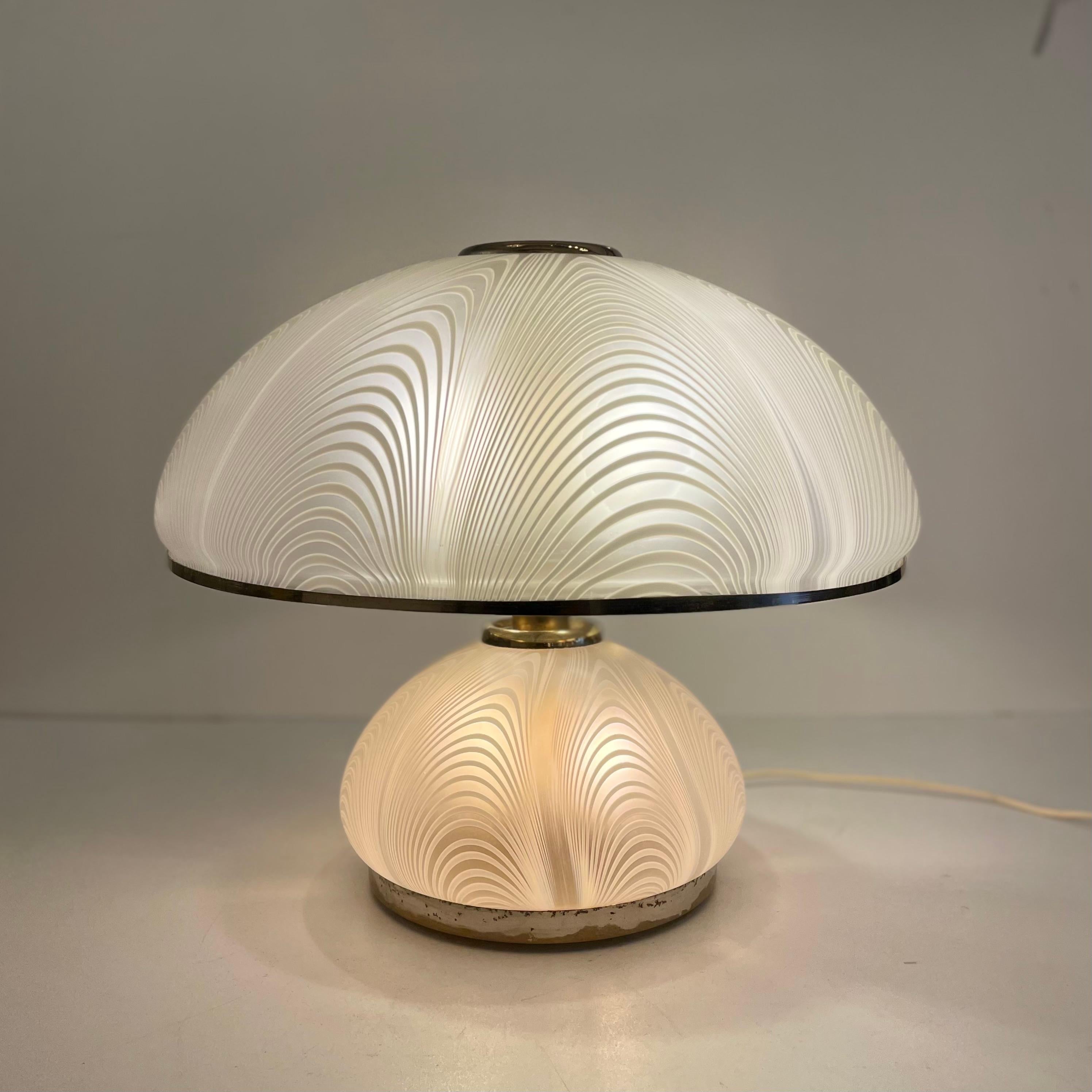 Lampada da tavolo di Murano in stile Venini, anni '80 in vendita 11