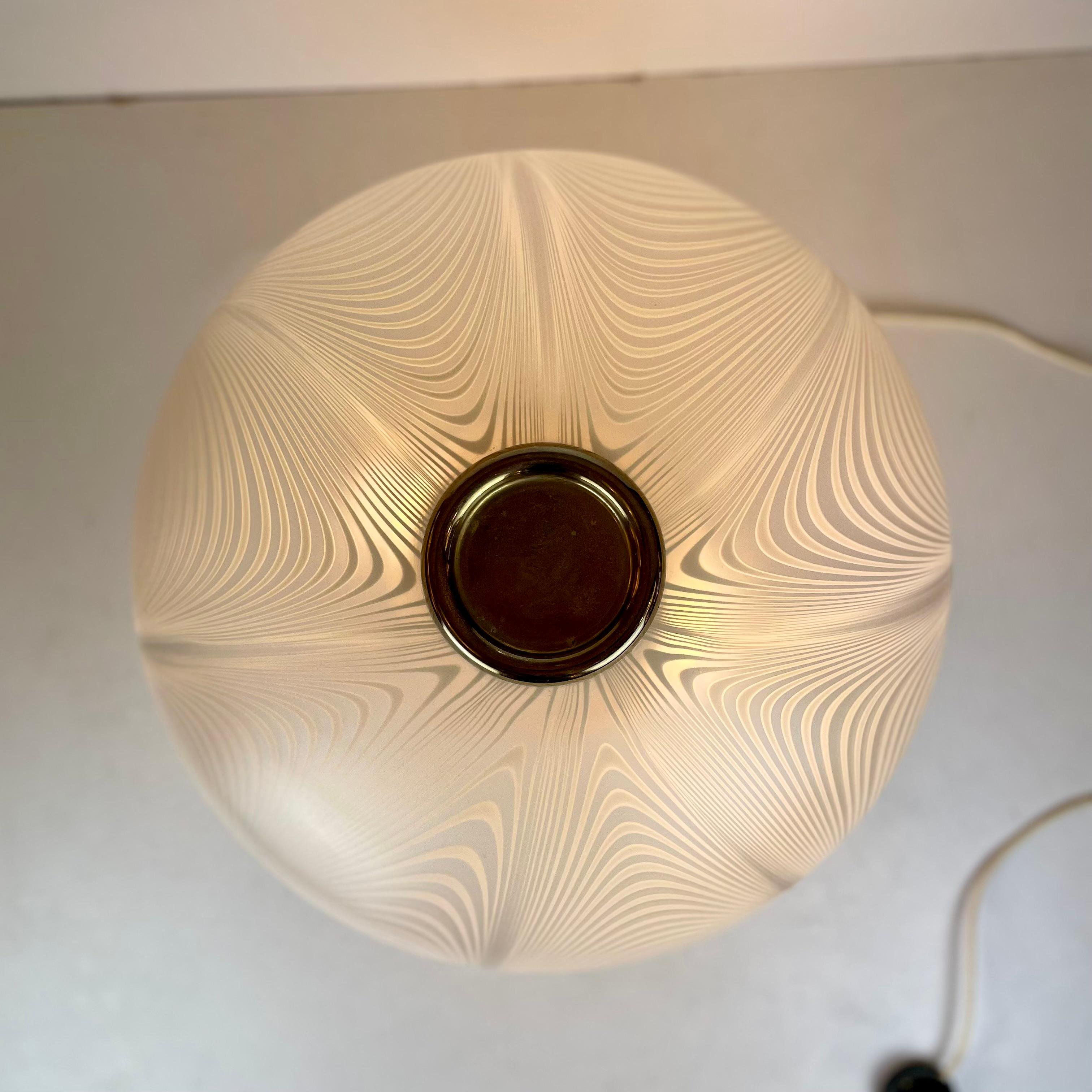 Lampada da tavolo di Murano in stile Venini, anni '80 In condizioni discrete in vendita a Brussel, BE