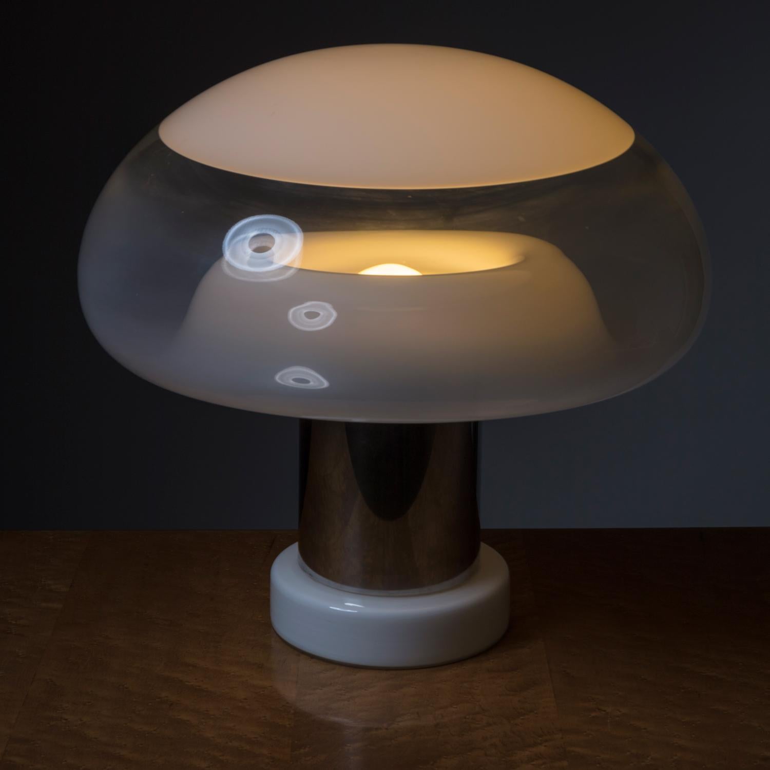Lampe de table Murano modèle « L419 » de Michael Red pour Vistosi, Italie, 1970 Bon état - En vente à Milan, IT