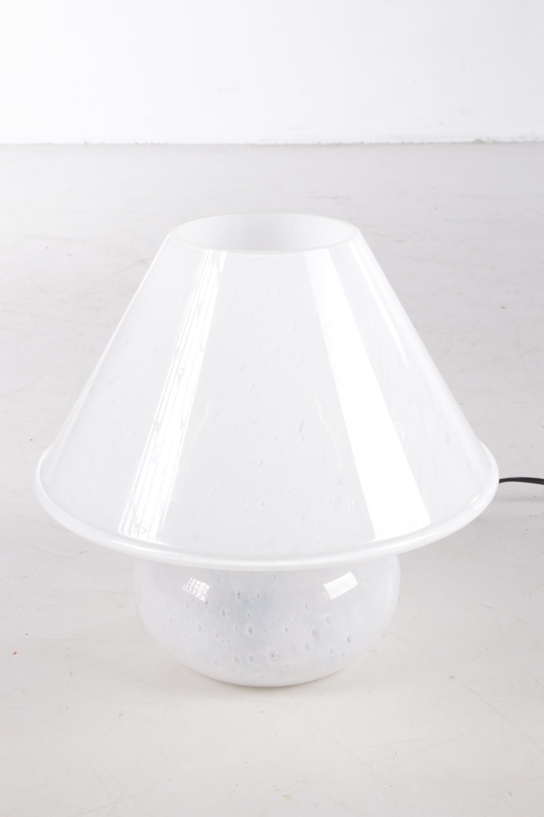 Murano table Lamp Model Mushroom by Glashutte Limburg. 1960s

Lamp 