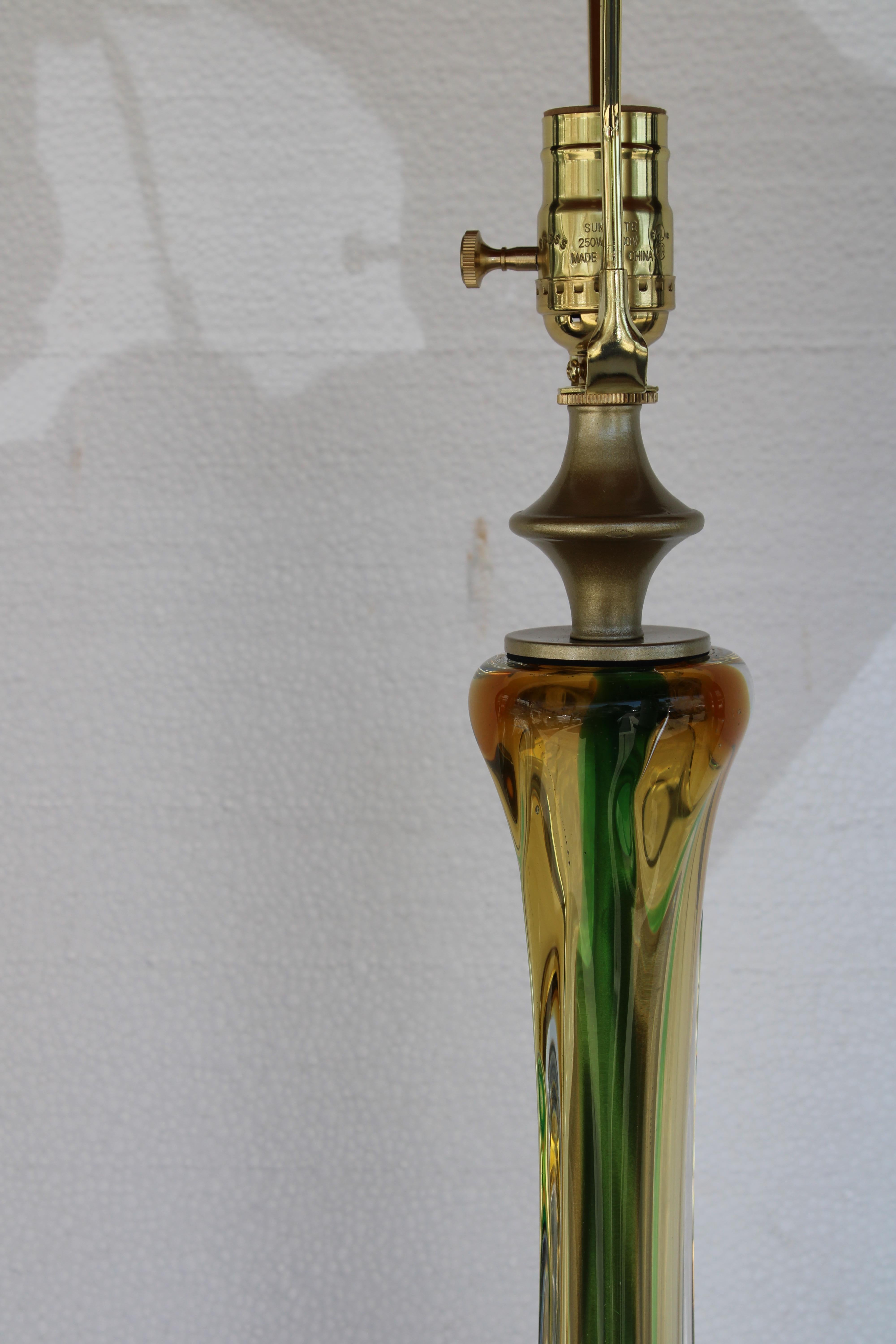 Murano-Tischlampe aus Muranoglas mit orangefarbenem, gelbem und grünem Glas im Angebot 1