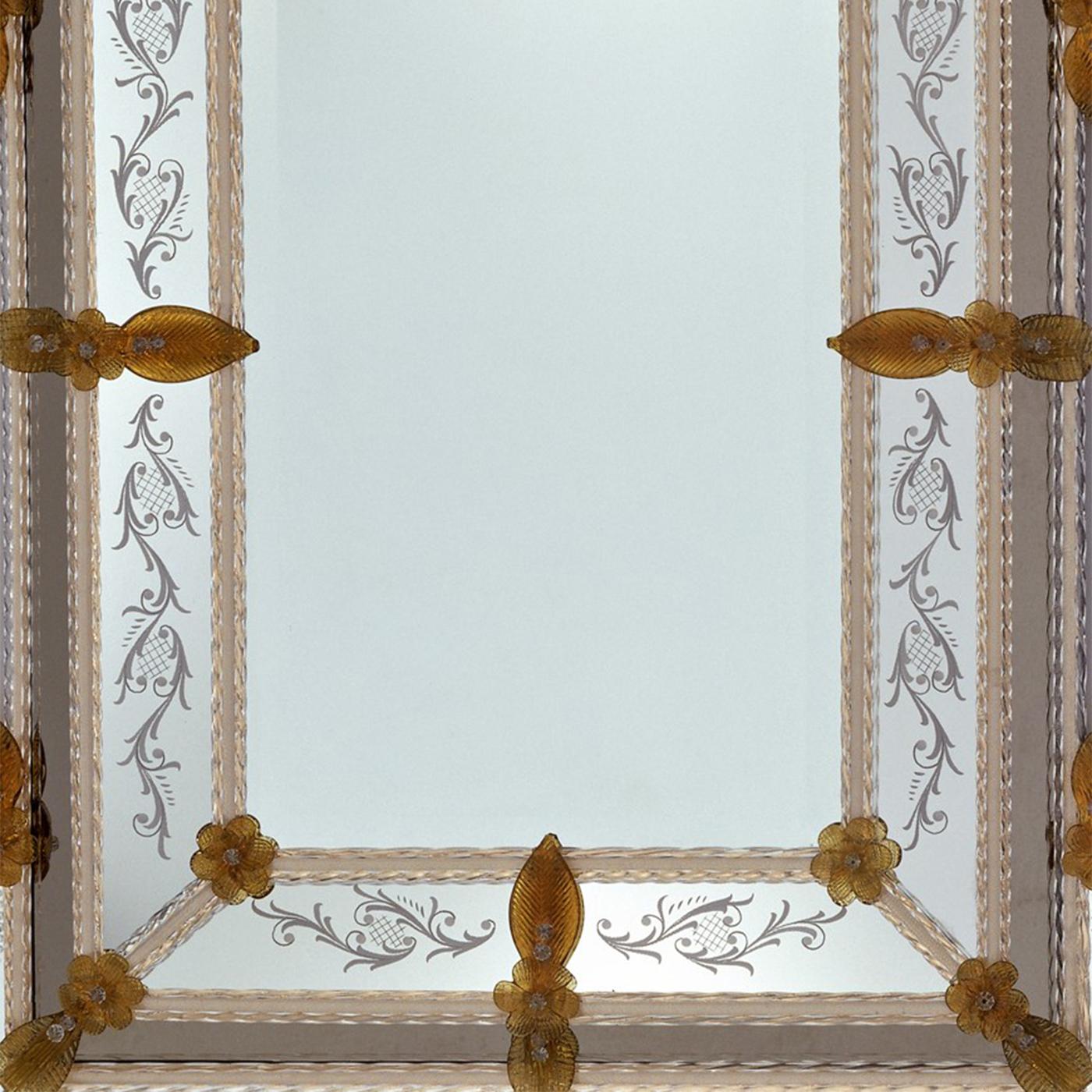 Murano Toronto Glass Wall Mirror by Fratelli Tosi For Sale 1