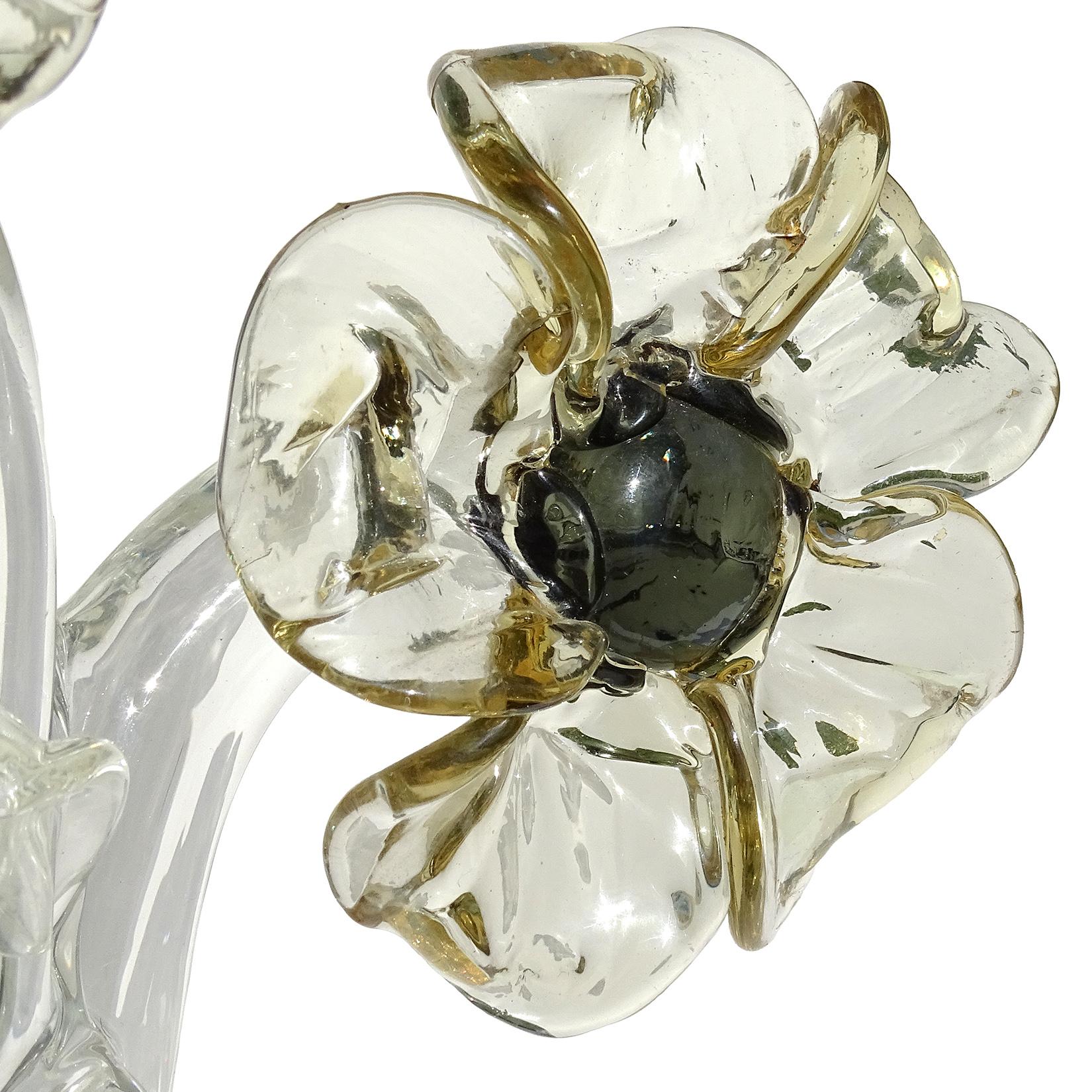 Fatto a mano Fiori di Murano trasparenti che cambiano colore Scultura vegetale in vetro artistico italiano in vendita