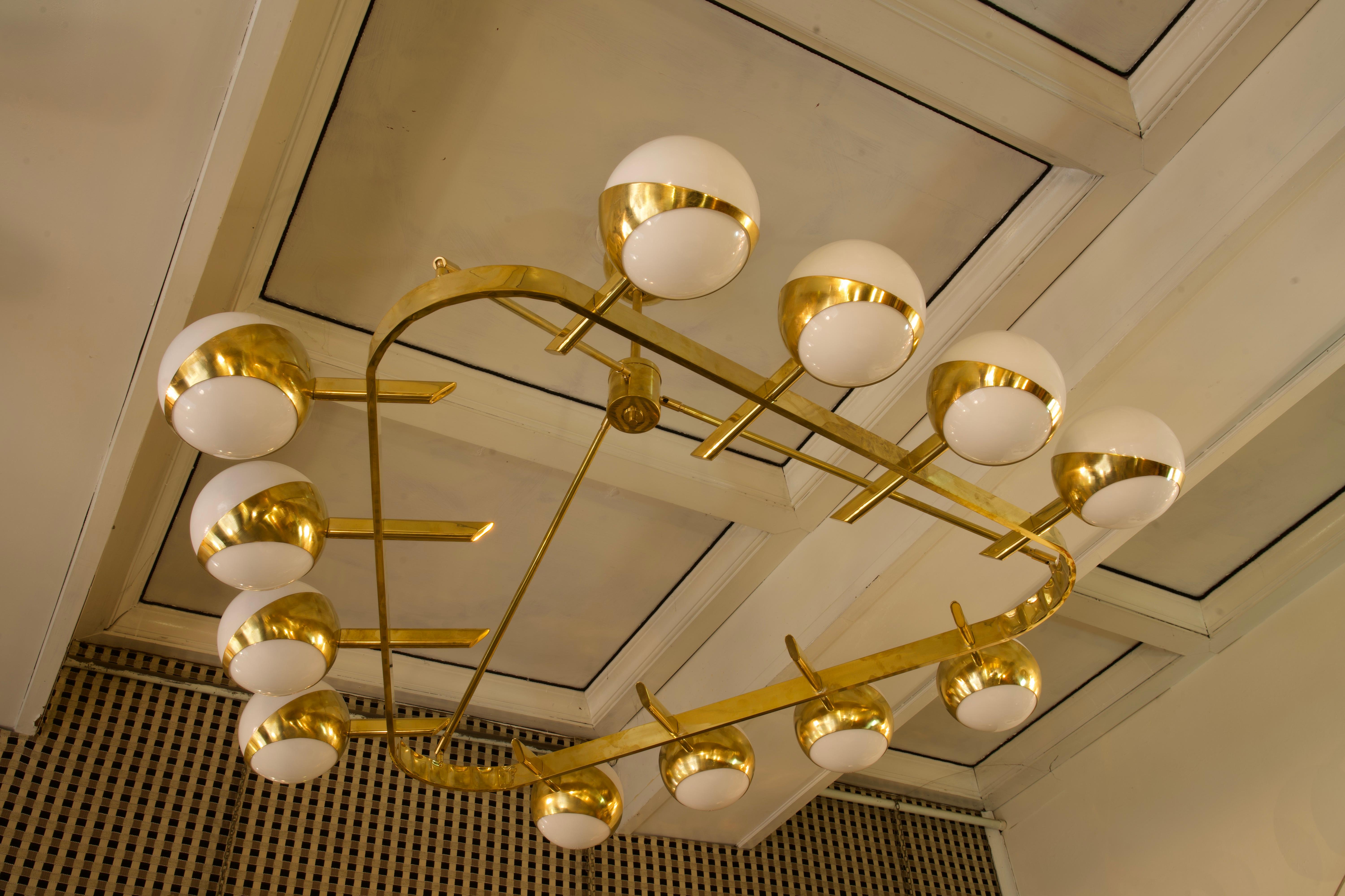Murano Triangular Brass and Glass Midcentury Chandelier and Pendant, 1970 In Good Condition For Sale In Rome, IT