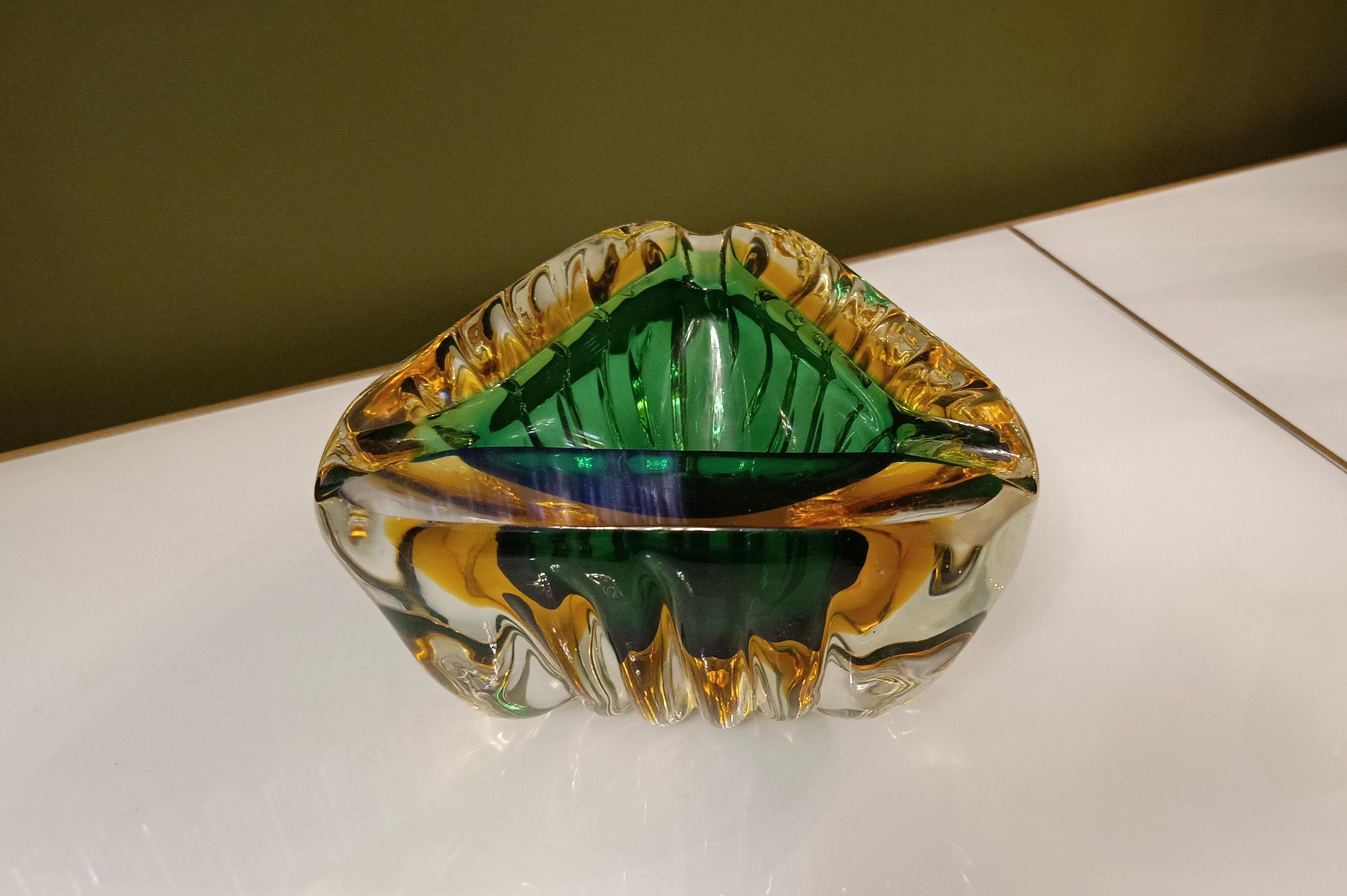 Mid-Century Modern Murano Triangular Green and Yellow Glass Ashtray, 1960 For Sale