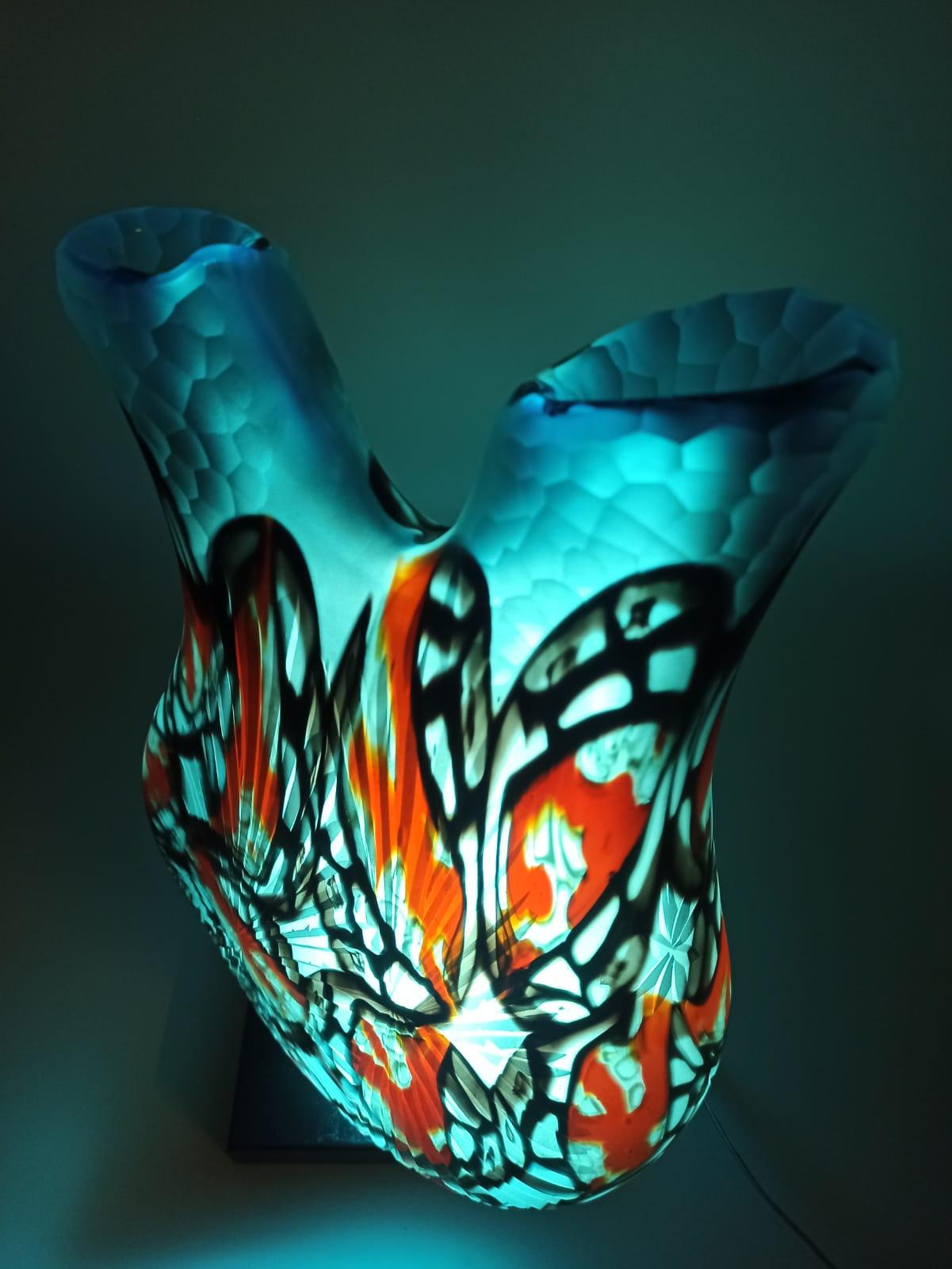 Murano Türkis Elegance Afro Celotto's Handgefertigte mundgeblasene Murano Glas Kunst Vase (Glaskunst) im Angebot