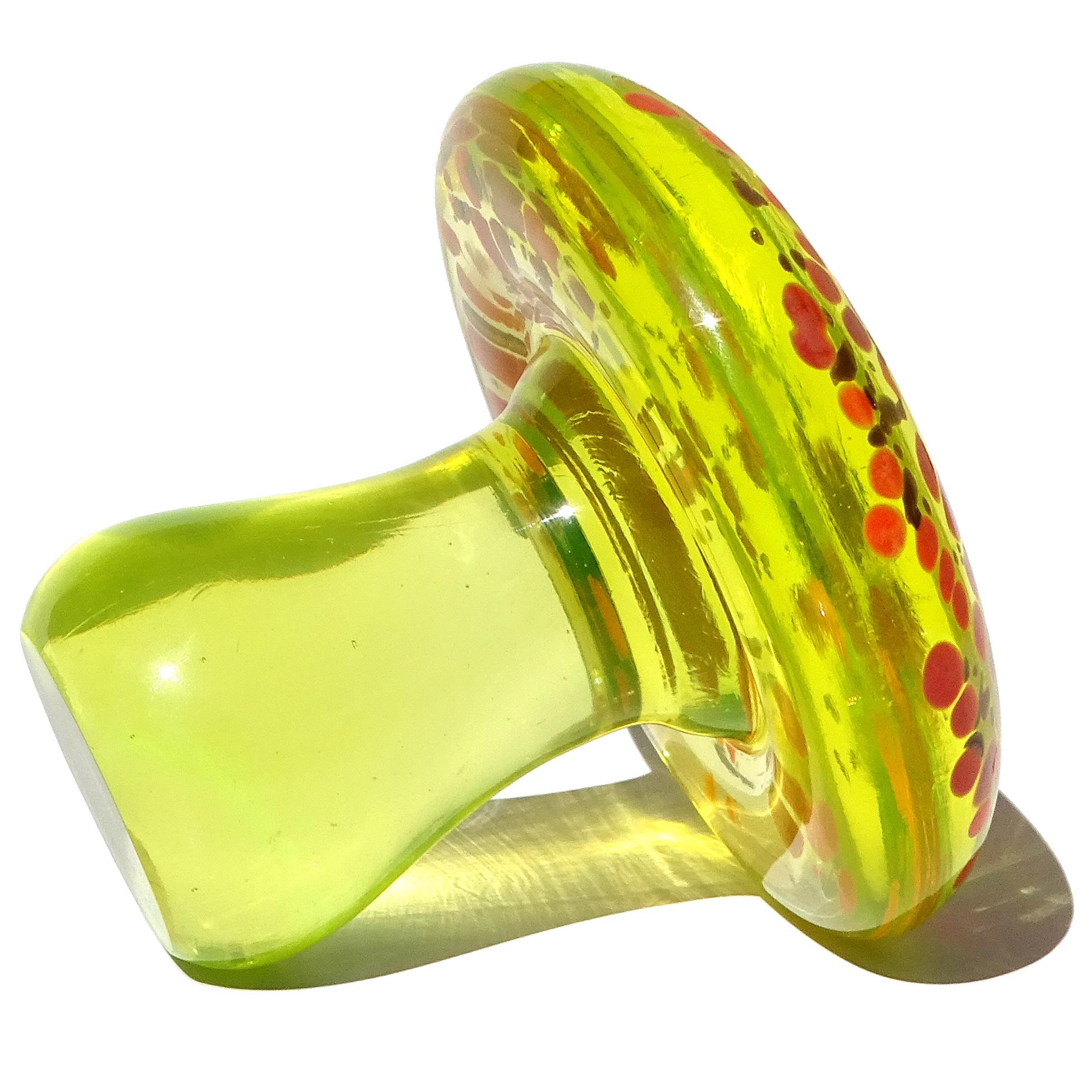 Murano Uran Glow Pilz Fliegenpilz Italienische Kunst Glas Briefbeschwerer Skulptur im Angebot 5