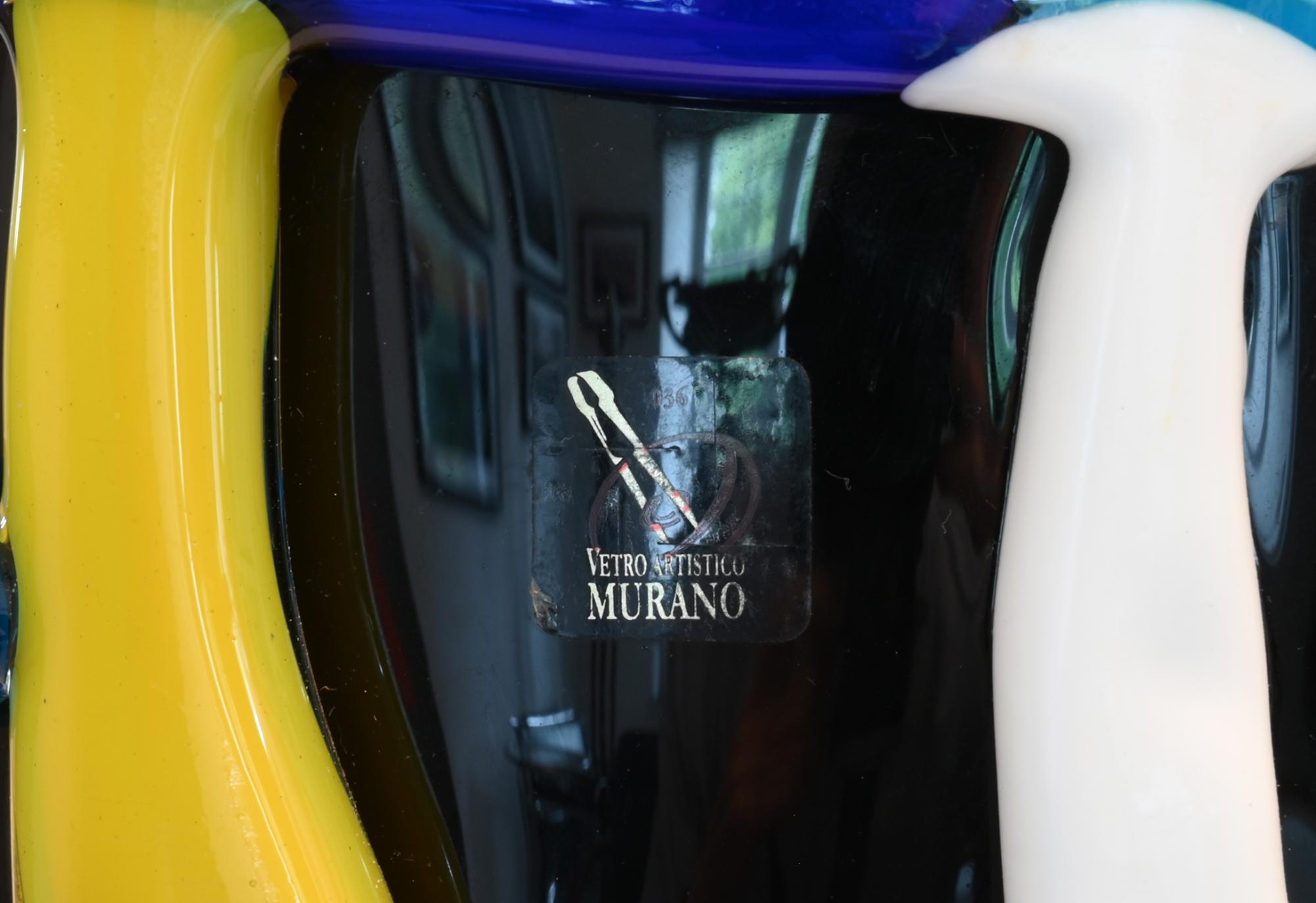 Vase de Murano en verre de Murano artistique de 1970-1980, signé en vente 1