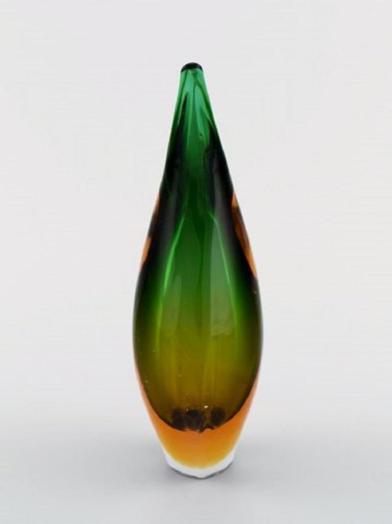 Murano Vase in Green and Orange Mouth Blown Art Glass, Italian Design, 1960s In Excellent Condition In Copenhagen, DK