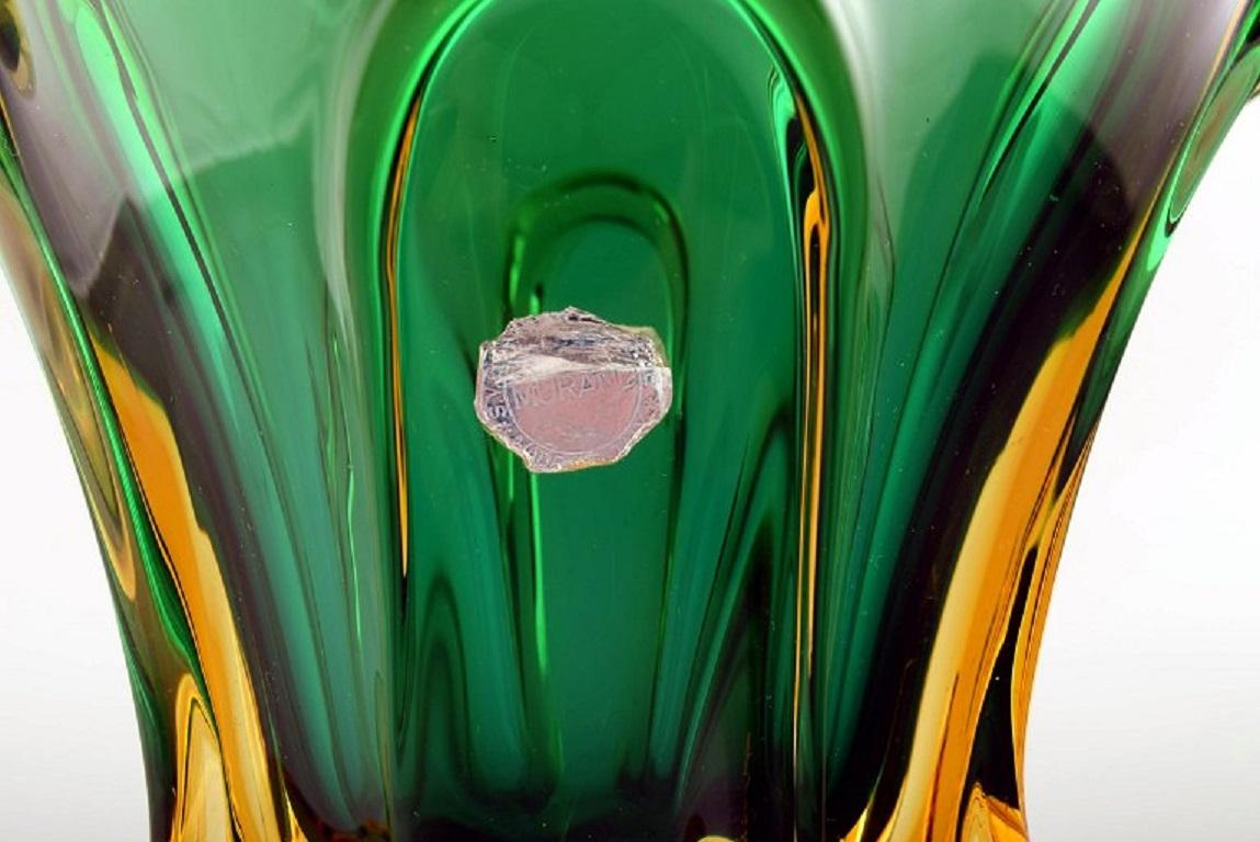 Murano Vase in Mouth-Blown Art Glass, Italian Design, 1960s For Sale 1