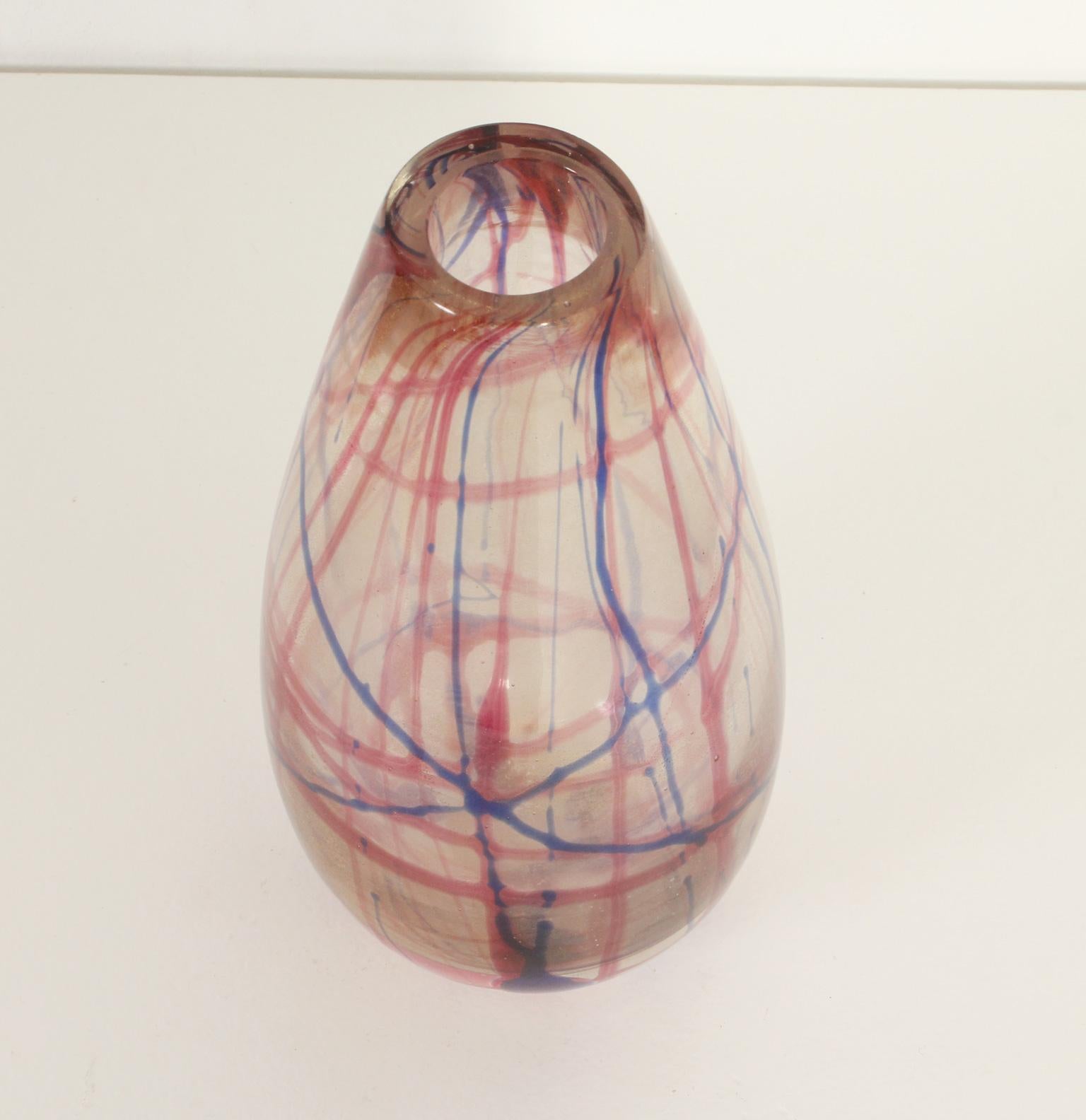 Murano Vase with Colored Lines, Italy, 1950's In Good Condition For Sale In Barcelona, ES