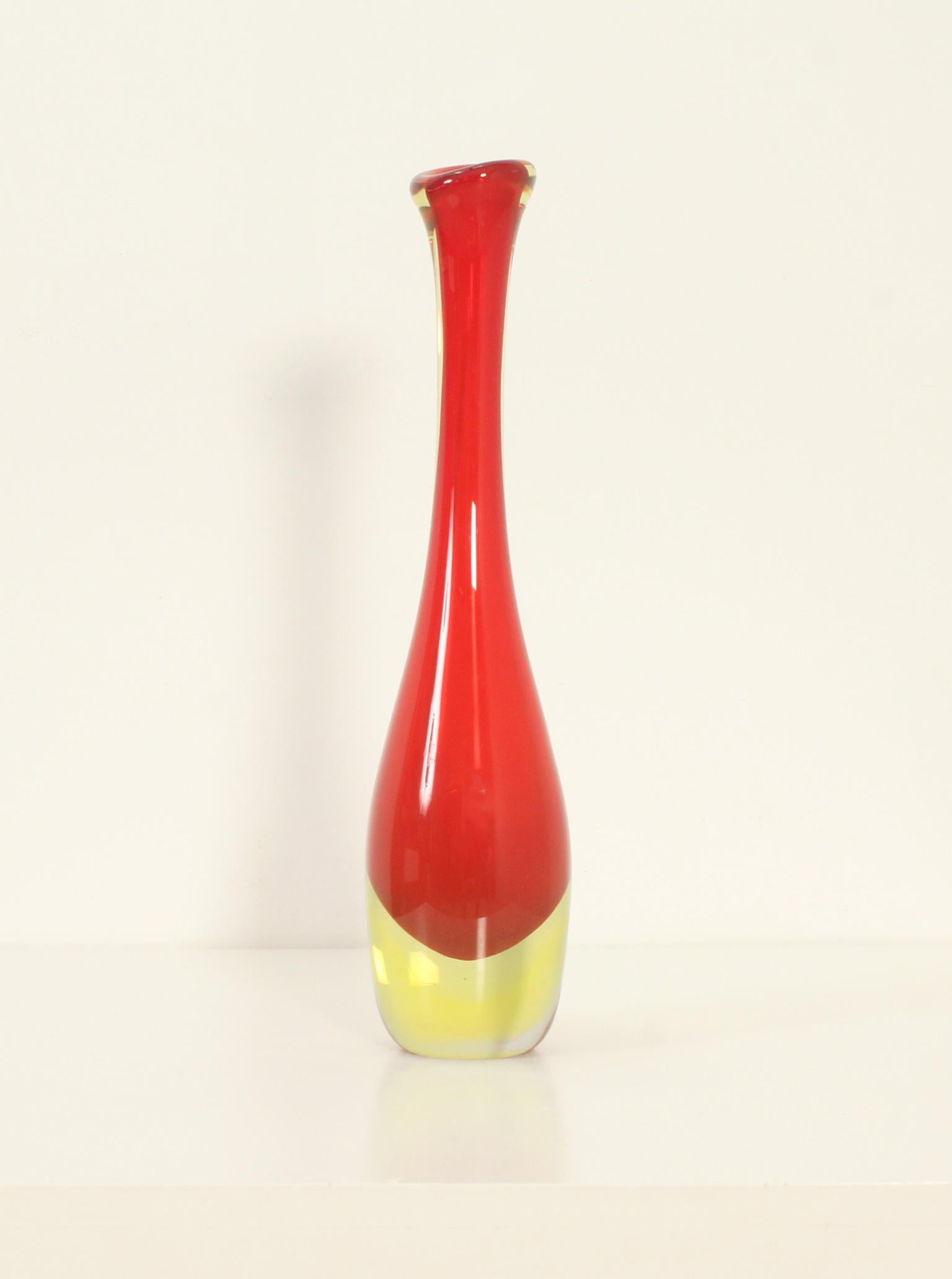 Large Murano glass vase with narrow neck from 1960's, Italy. Hand blown Sommerso glass in red and iridescent green color. 