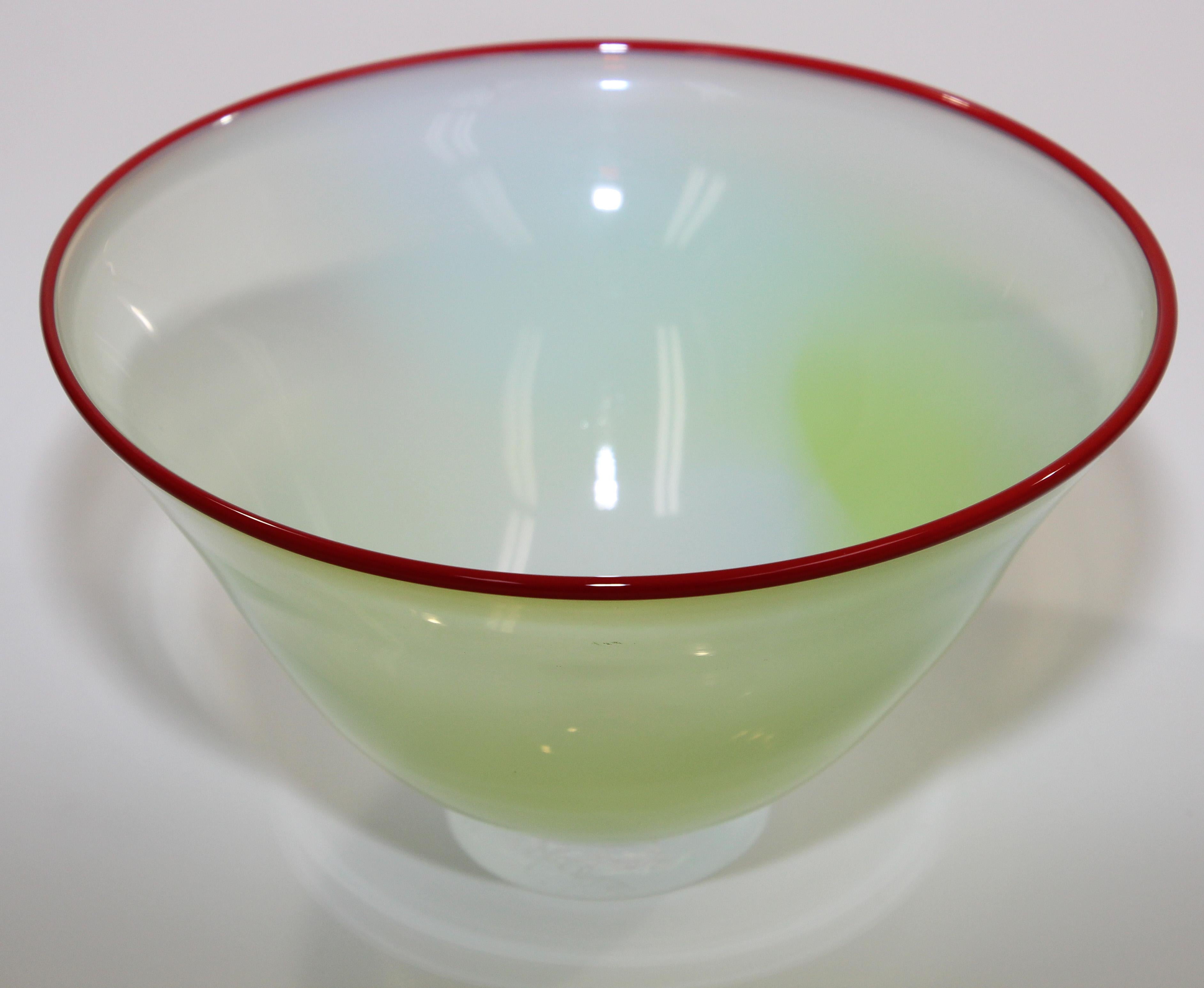 Murano Venetian Art Glass Jade Footed Bowl In Good Condition For Sale In North Hollywood, CA