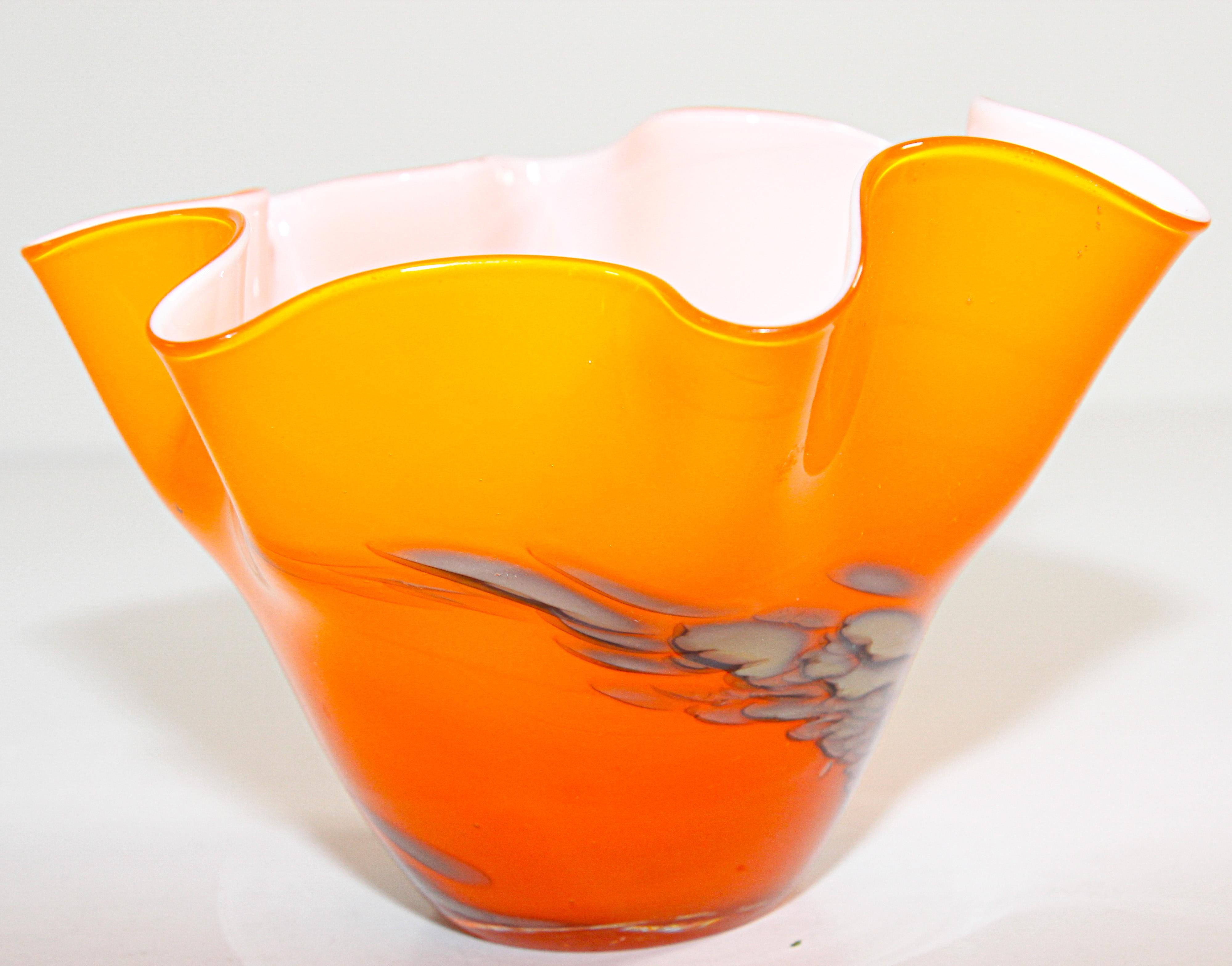 Murano Venetian Fulvio Bianconi Vase Orange Freeform Handkerchief For Sale 6