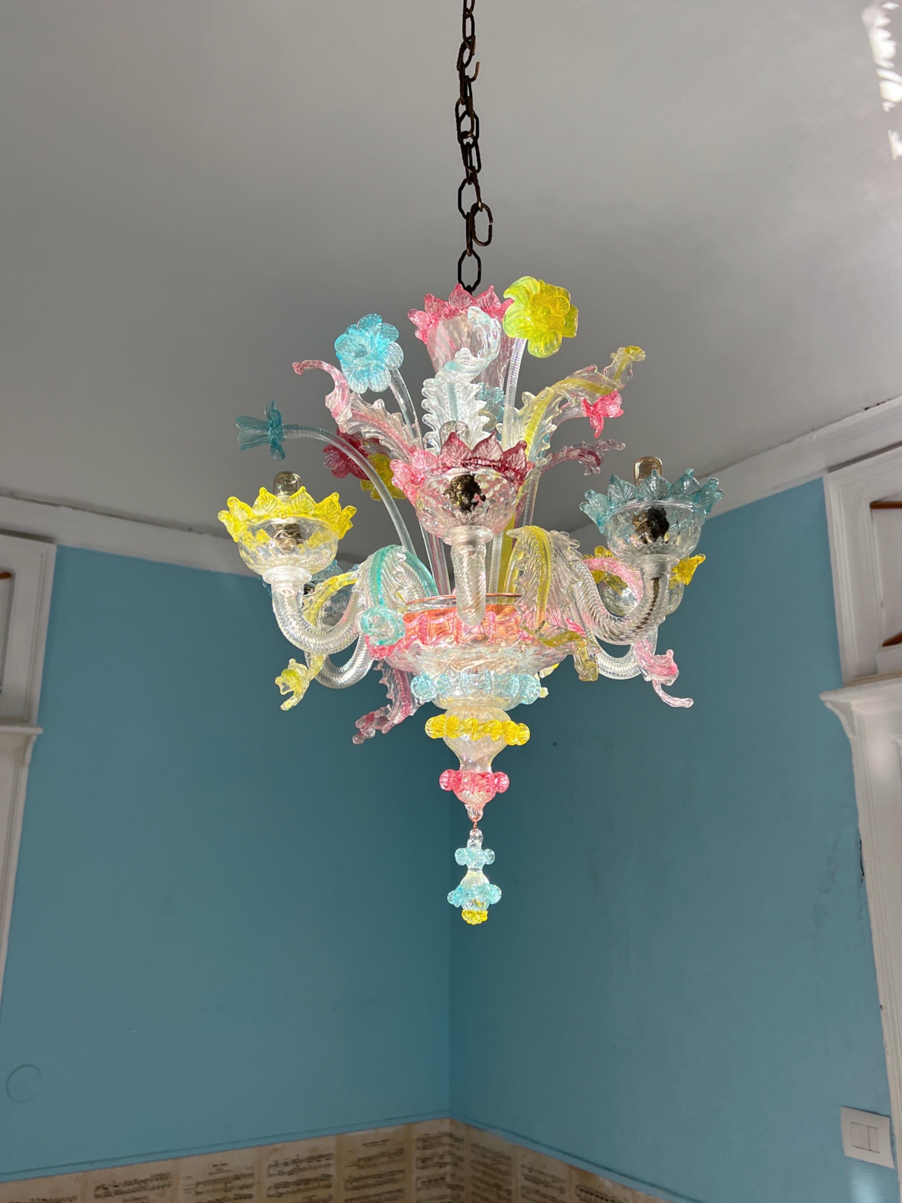 Lámpara de cristal veneciano de Murano multicolor en venta 6