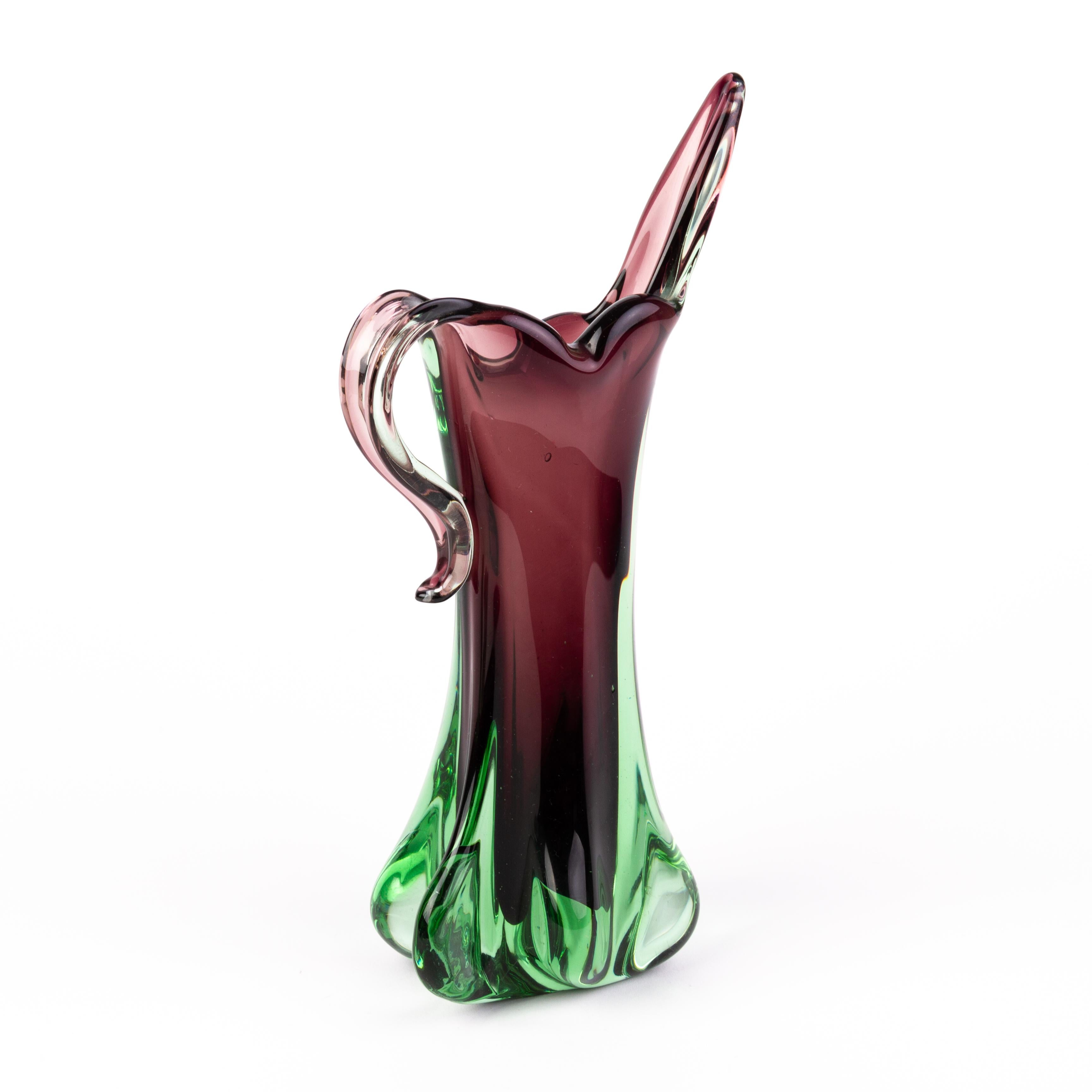 Murano Venetian Glass Designer Ewer
Good condition
Free international shipping.