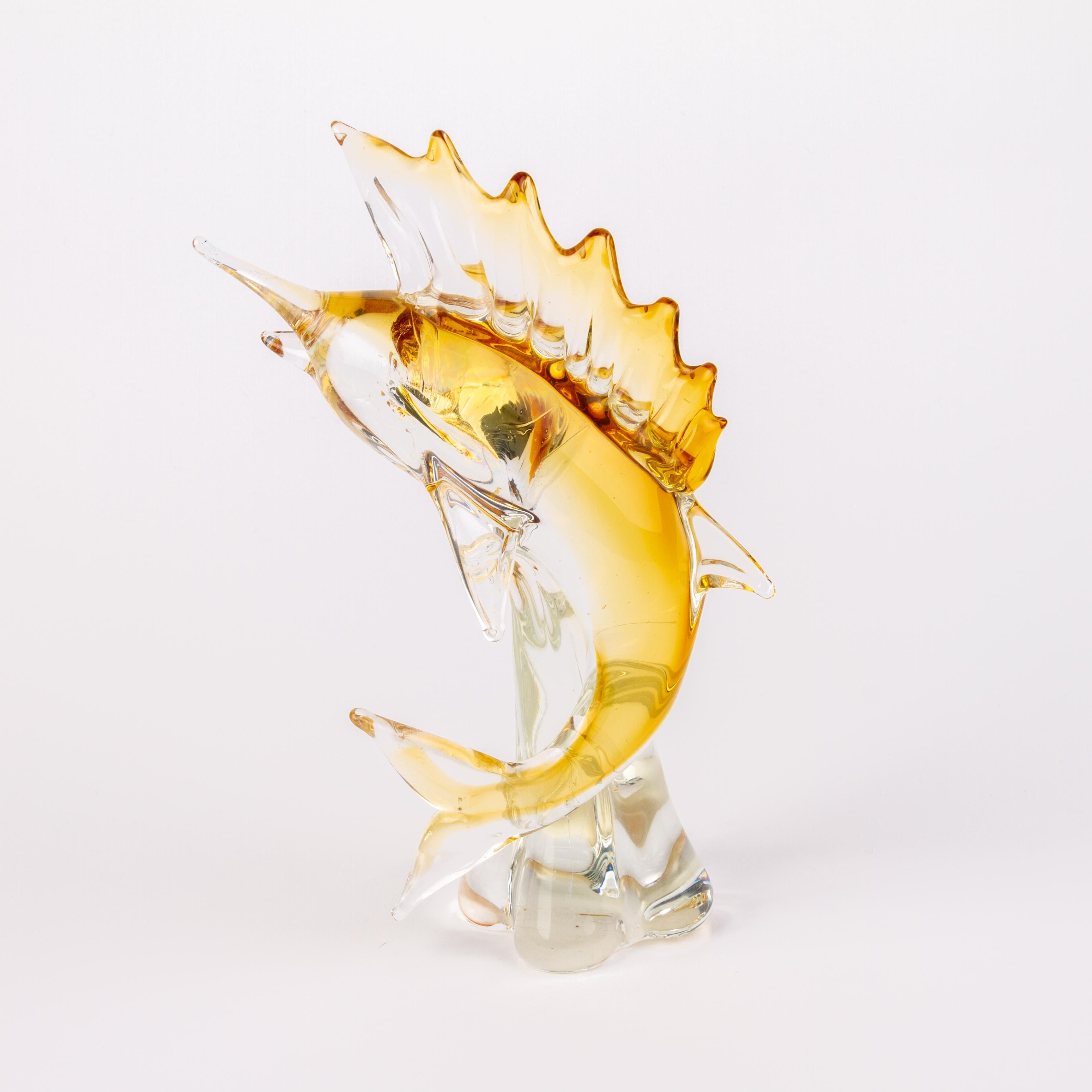 Murano Venetian Glass Sculpture Fish In Good Condition For Sale In Nottingham, GB