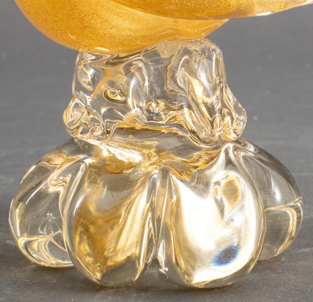 Figurine d'oiseau en or et verre incolore de Murano, probablement une Ternes, peut-être Salviati. 1960-70s. 

Dimensions : 6,5