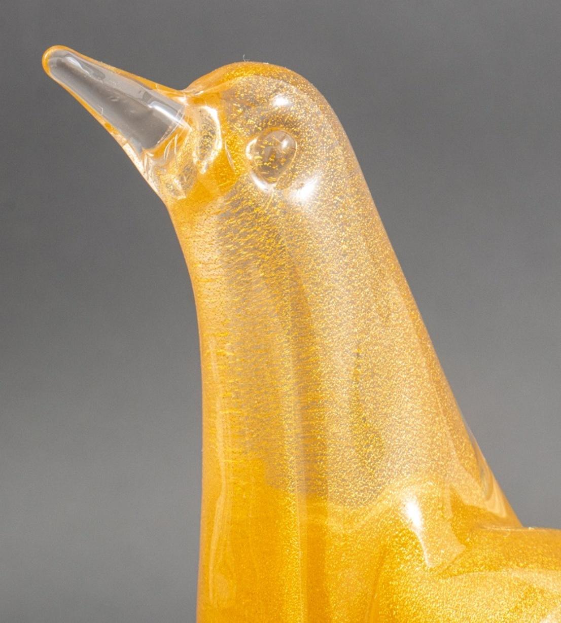 Mid-Century Modern Figure d'oiseau en verre doré vénitien de Murano en vente