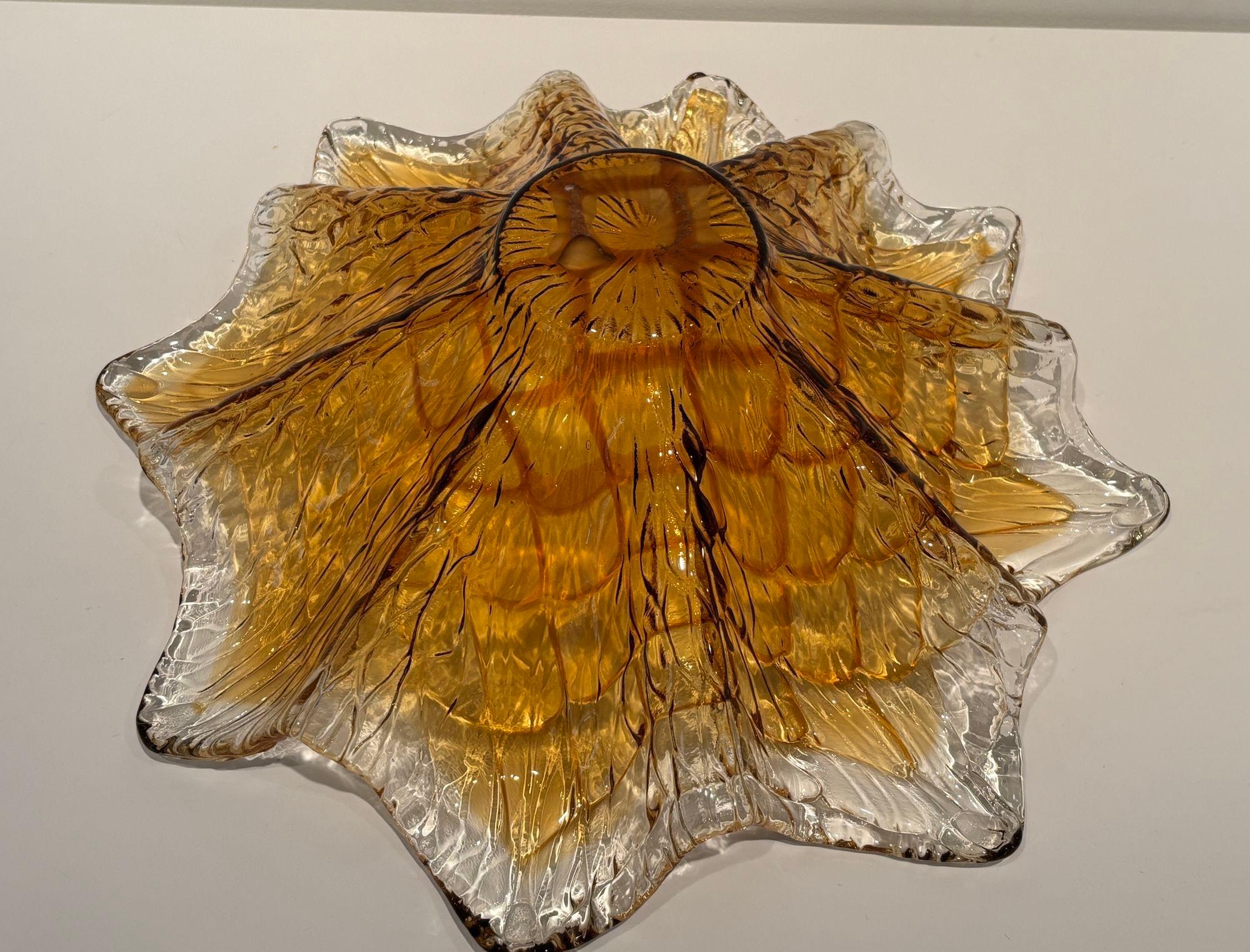 Ciotola in vetro artistico soffiato a mano di Murano con cristallo ambrato in vendita 3