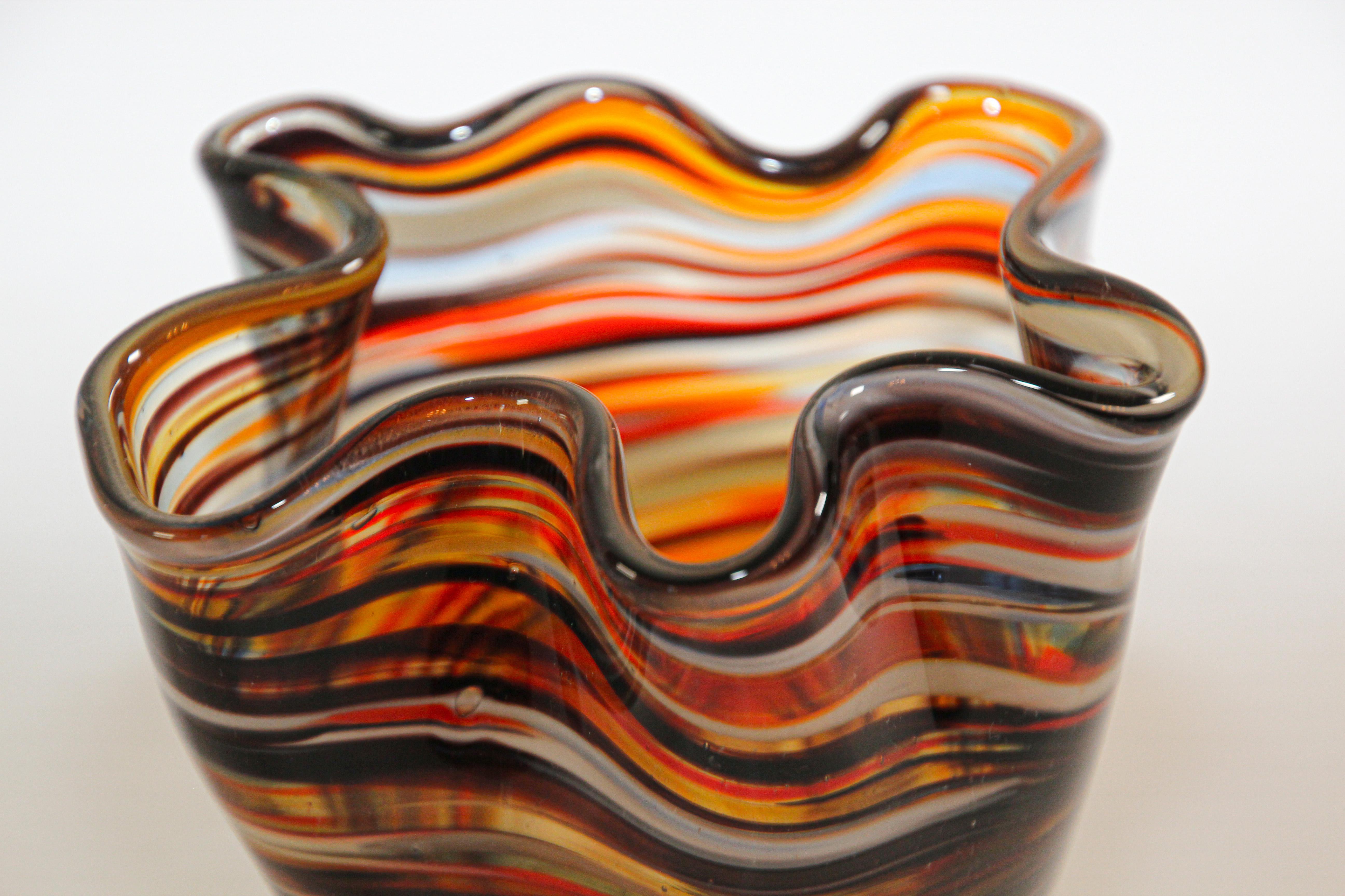 Murano Venetian Hand Blown Art Glass Vase 3