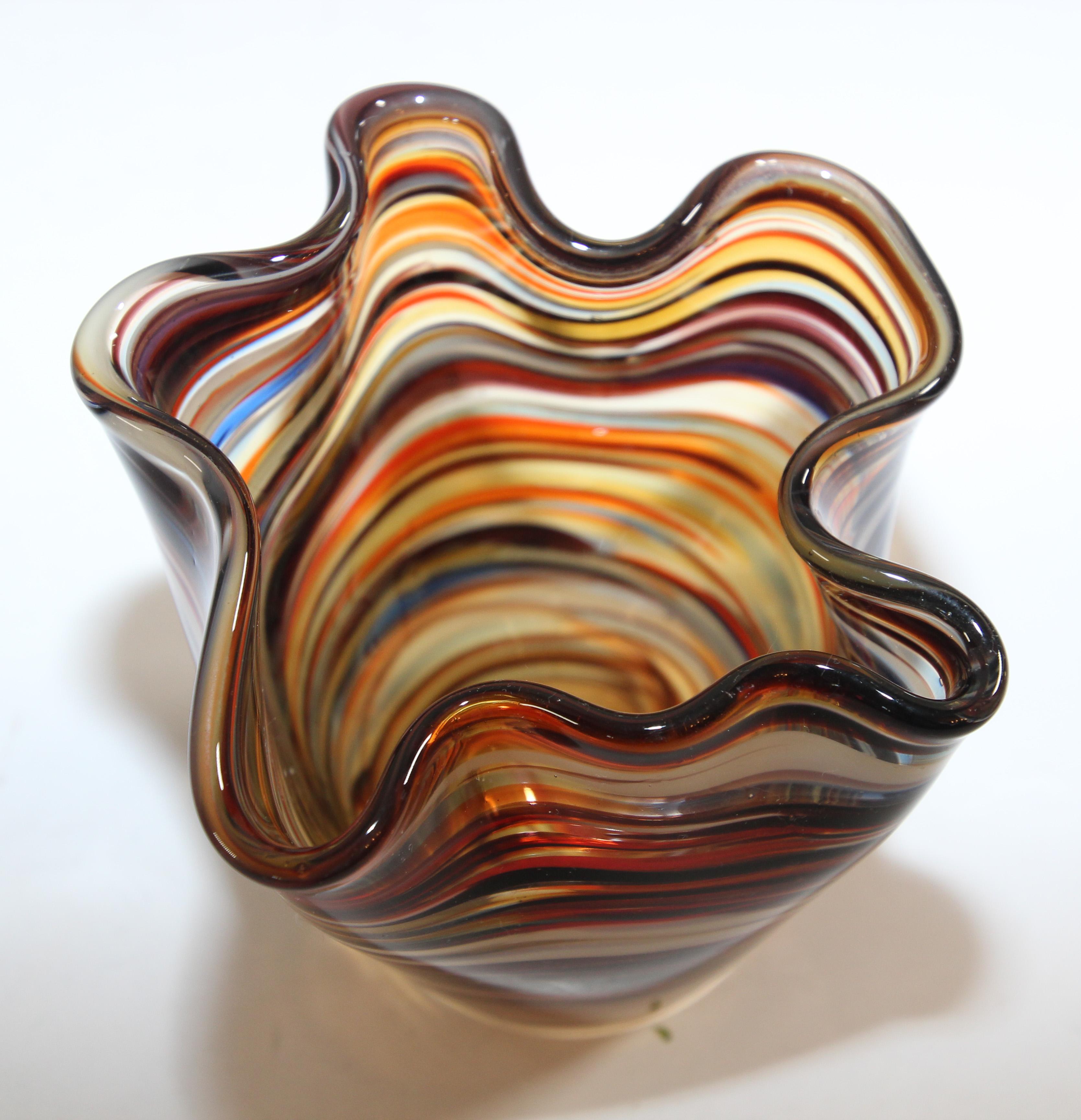 Murano Venetian Hand Blown Art Glass Vase In Good Condition In North Hollywood, CA