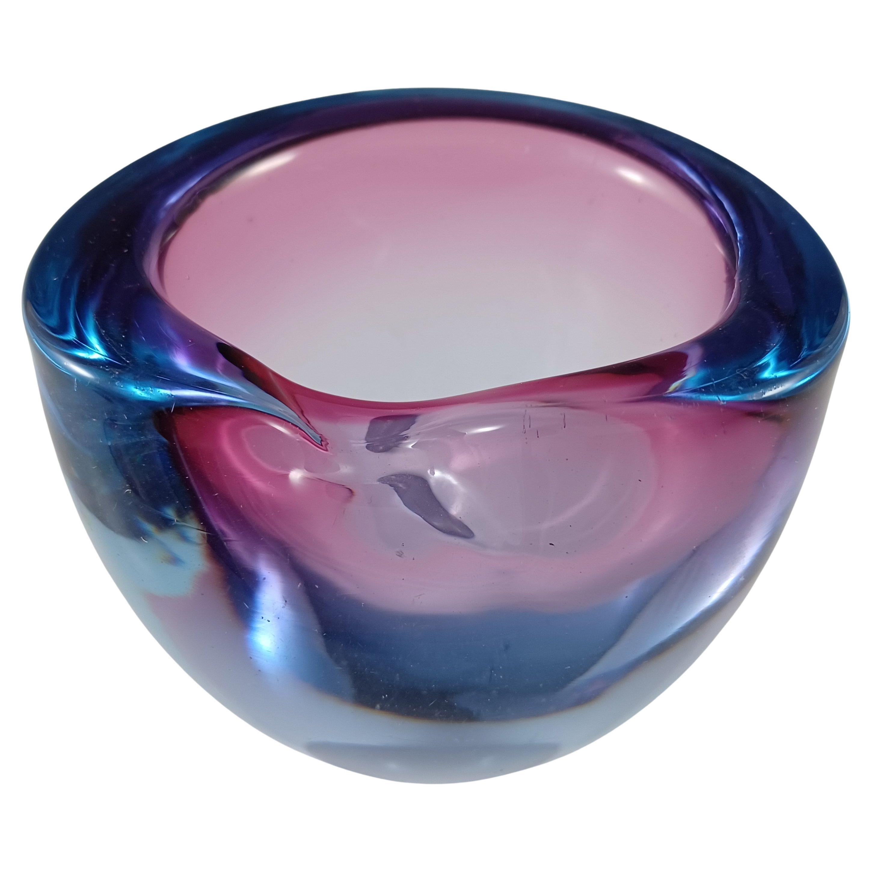 Jarrón / Cuenco Biomorfo Vintage de cristal veneciano rosa y azul de Murano