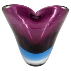 Vase organique de Murano vénitien violet et bleu Sommerso