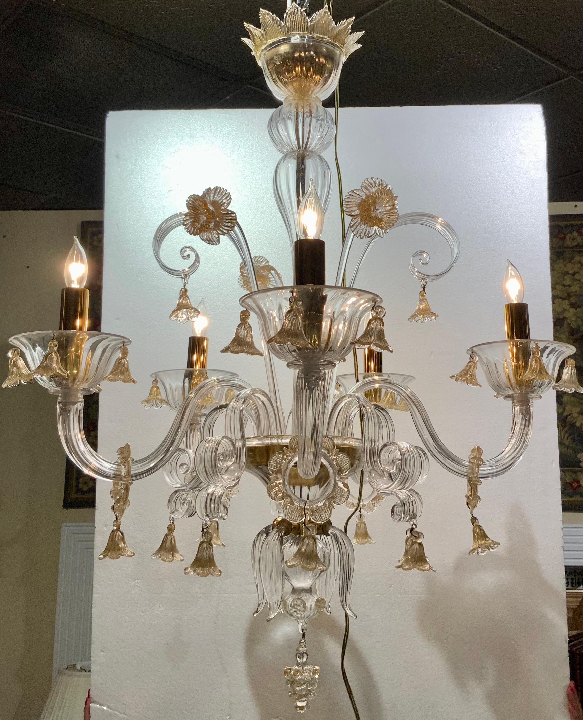 Italian Murano Venetian Style Chandelier with Gold-Flecked Clear Glass, Five Arms For Sale