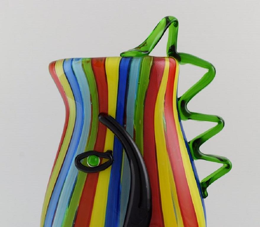 Murano, Venice. Large Picasso vase in mouth-blown art glass. 
1980s.
Measures: 30 x 21.5 cm.
In excellent condition.